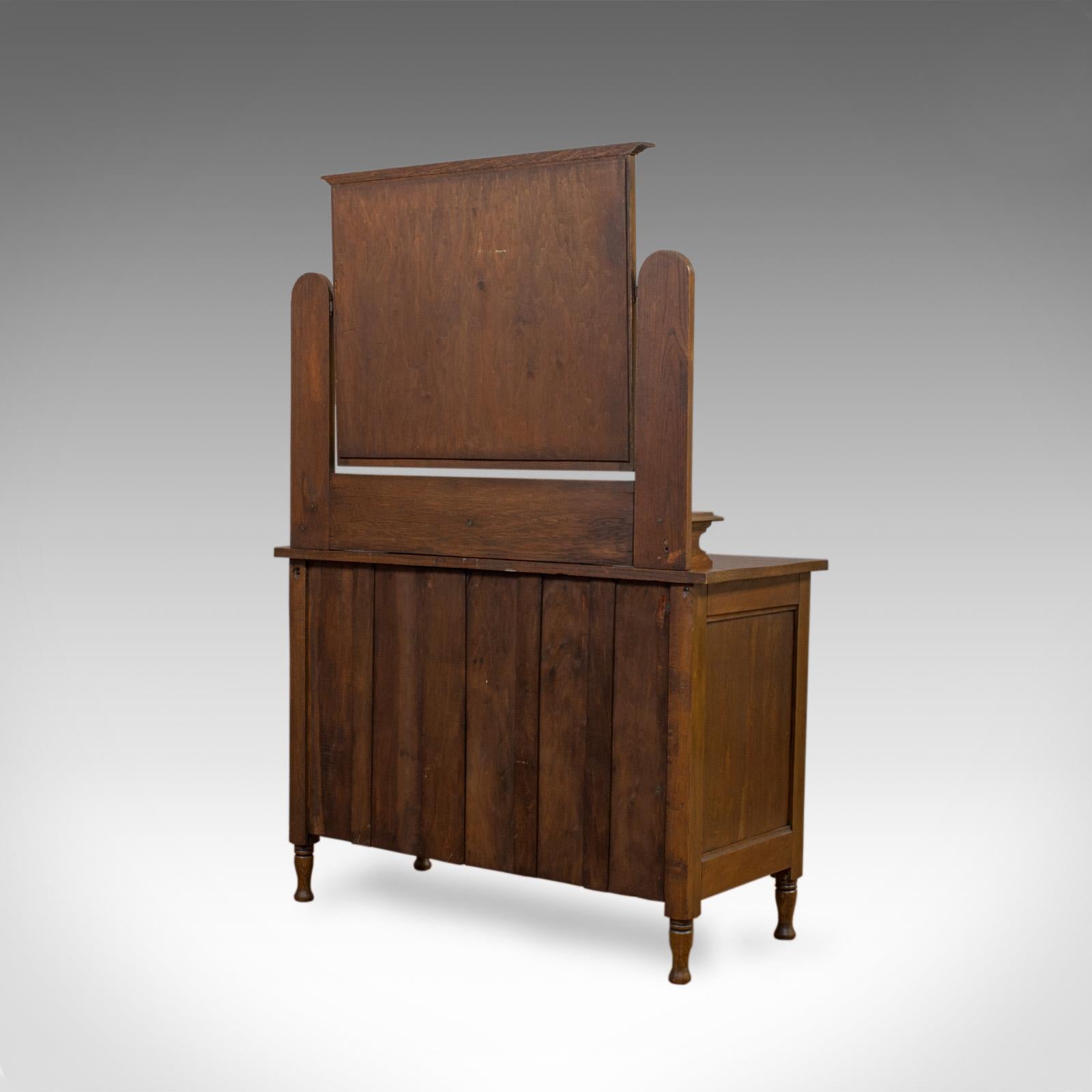 Anglais Coiffeuse ancienne:: Ray and Miles:: Edwardian:: Oak:: Vanity Chest:: circa 1910