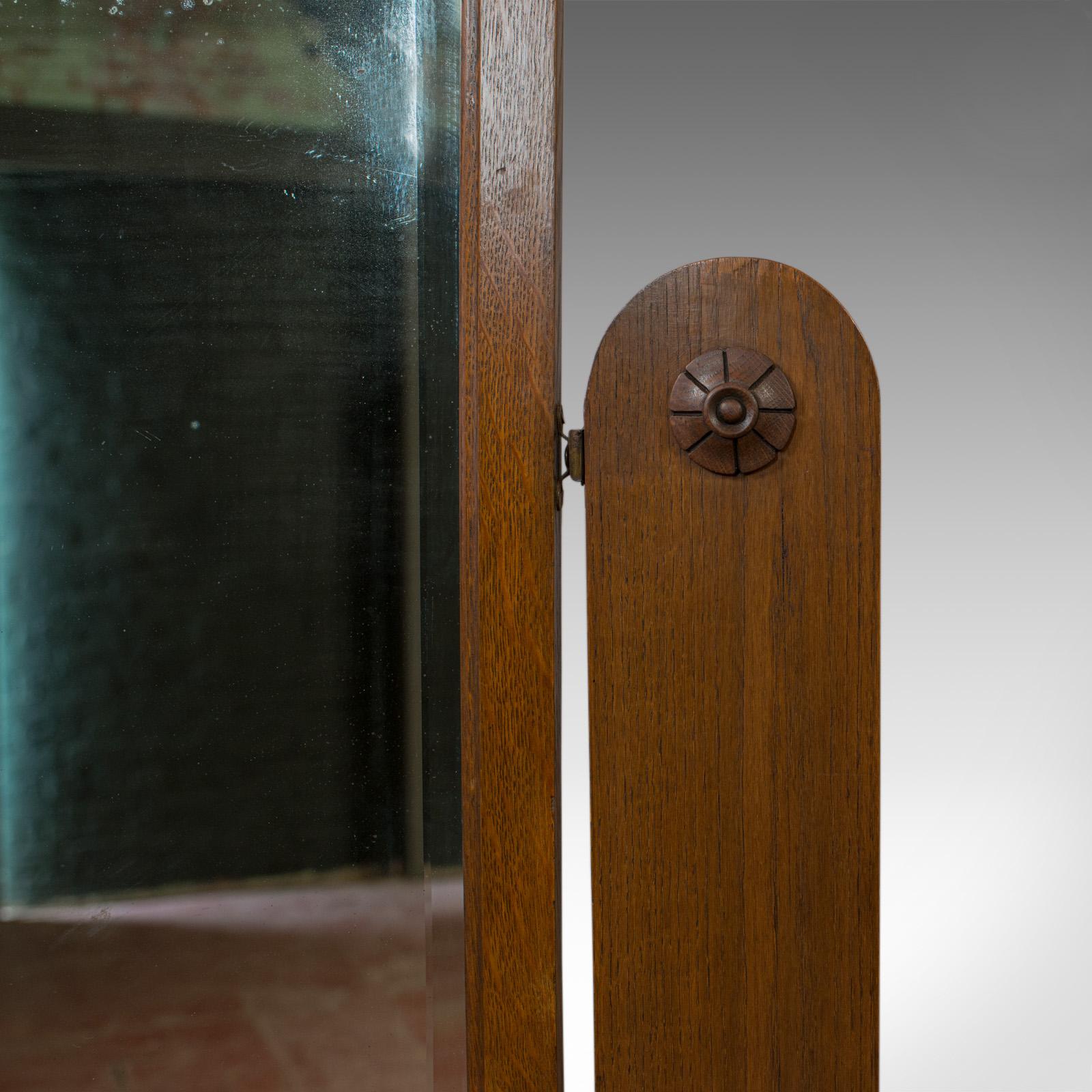 Chêne Coiffeuse ancienne:: Ray and Miles:: Edwardian:: Oak:: Vanity Chest:: circa 1910