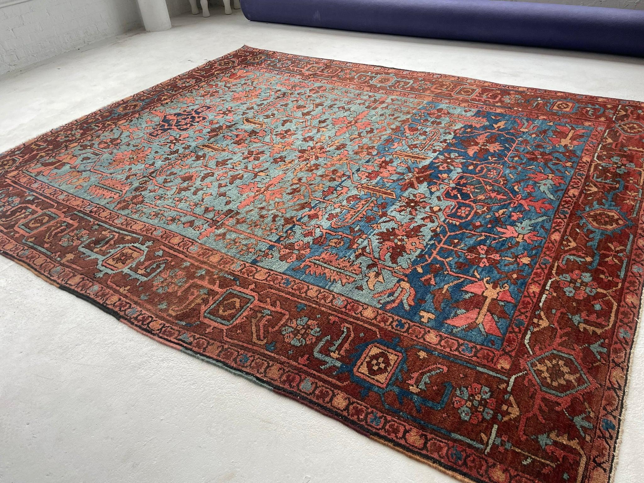 Antique Drop Dead Gorgeous Persian Heriz Rug , circa 1920's 4