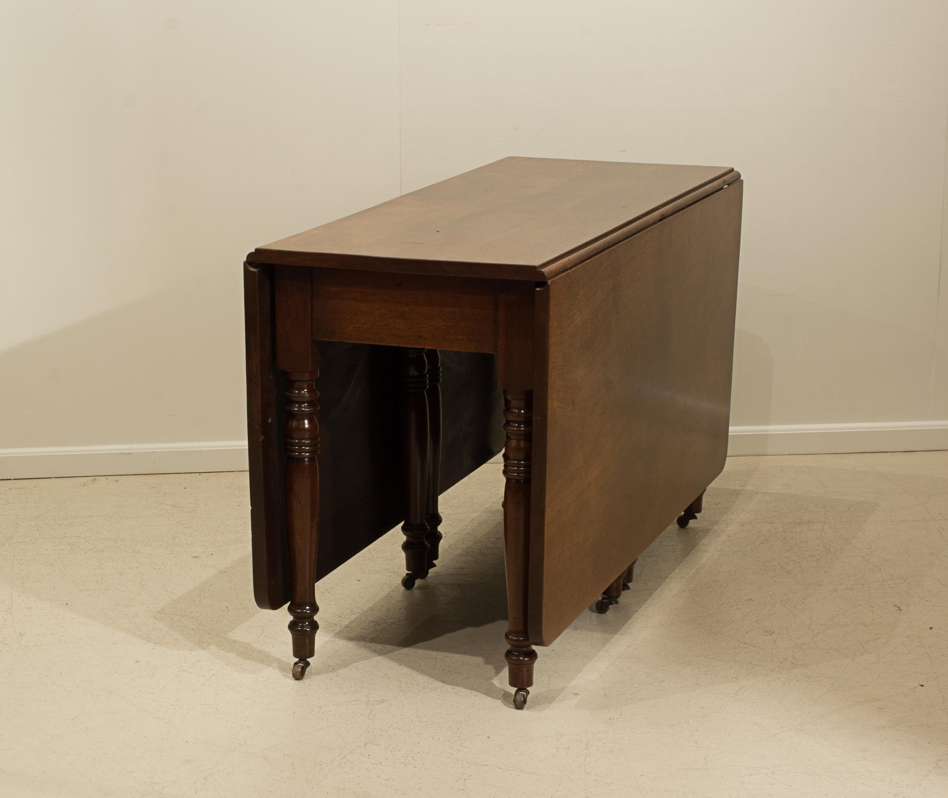 Antique Drop Leaf Double Gate Leg Table For Sale 6