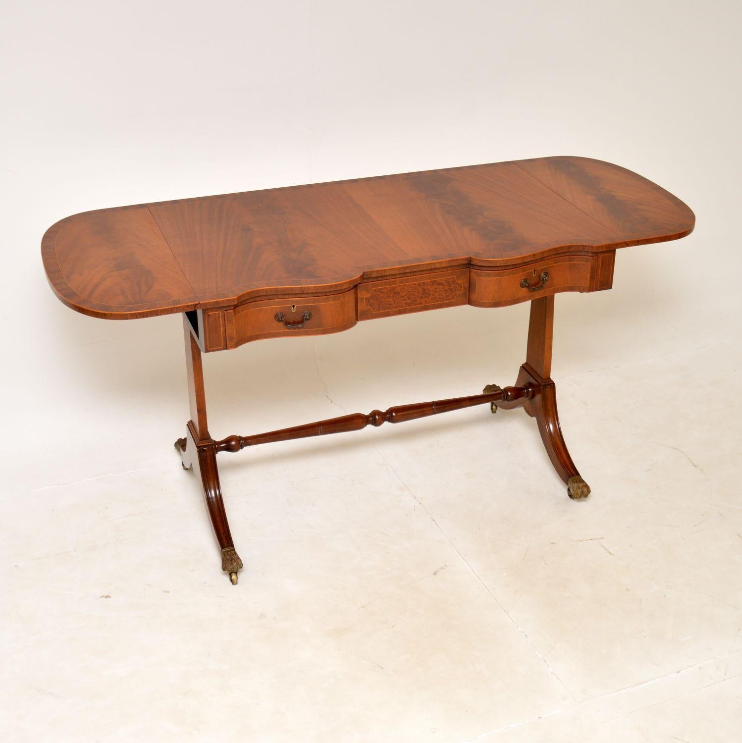 Antike Drop Leaf Sofa Tisch (Kreuzverleimt) im Angebot