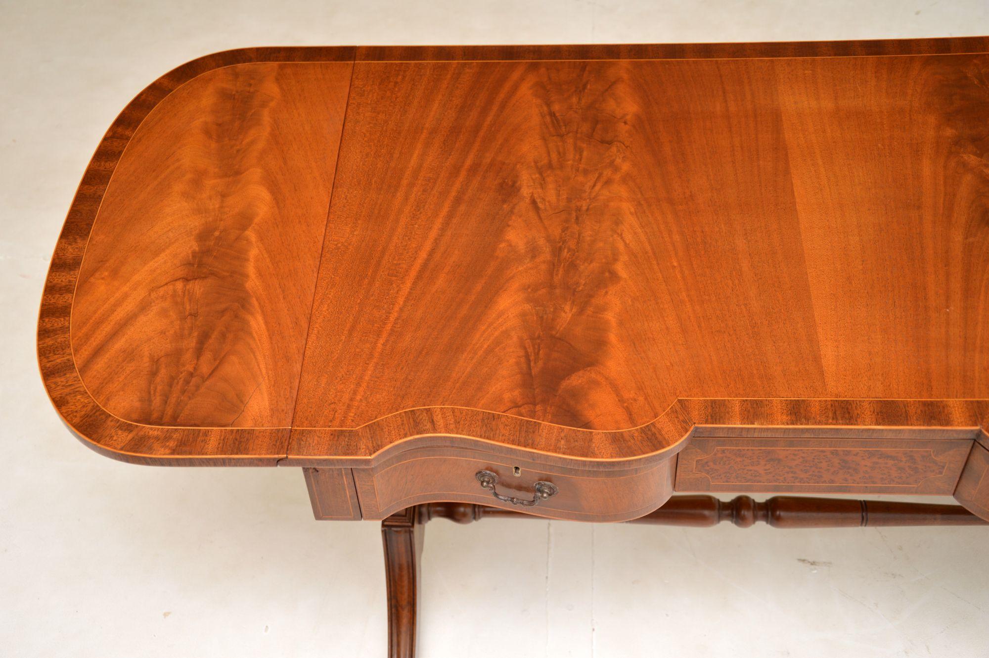 Antike Drop Leaf Sofa Tisch (Frühes 20. Jahrhundert) im Angebot