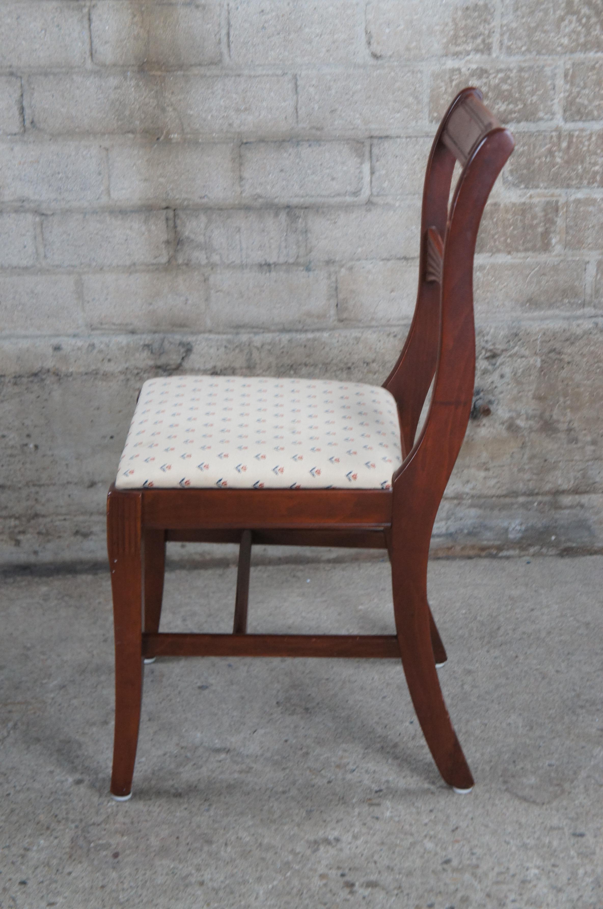 Mid-20th Century Antique Duncan Phyfe English Regency Style Mahogany Bow Back Dining Side Chair  For Sale