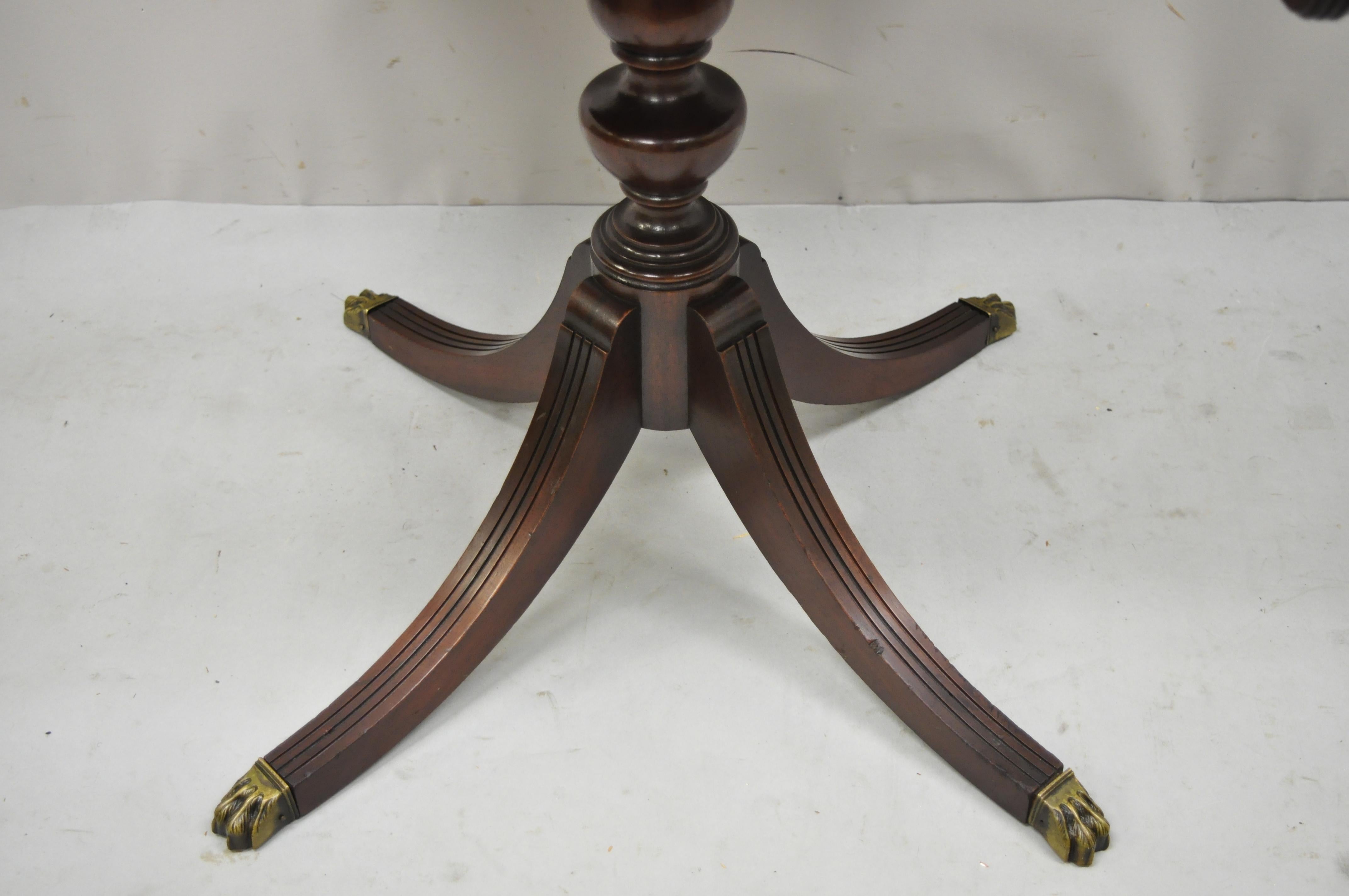 Antique Duncan Phyfe Pedestal Base Mahogany Dropleaf Pembroke Lamp Side Table 1