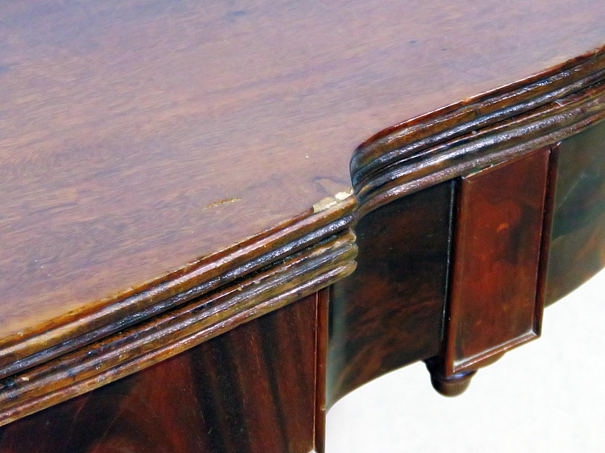 19th Century Antique 1820s Solid Mahogany Carved Paw Foot Duncan Phyfe Style Card Table For Sale