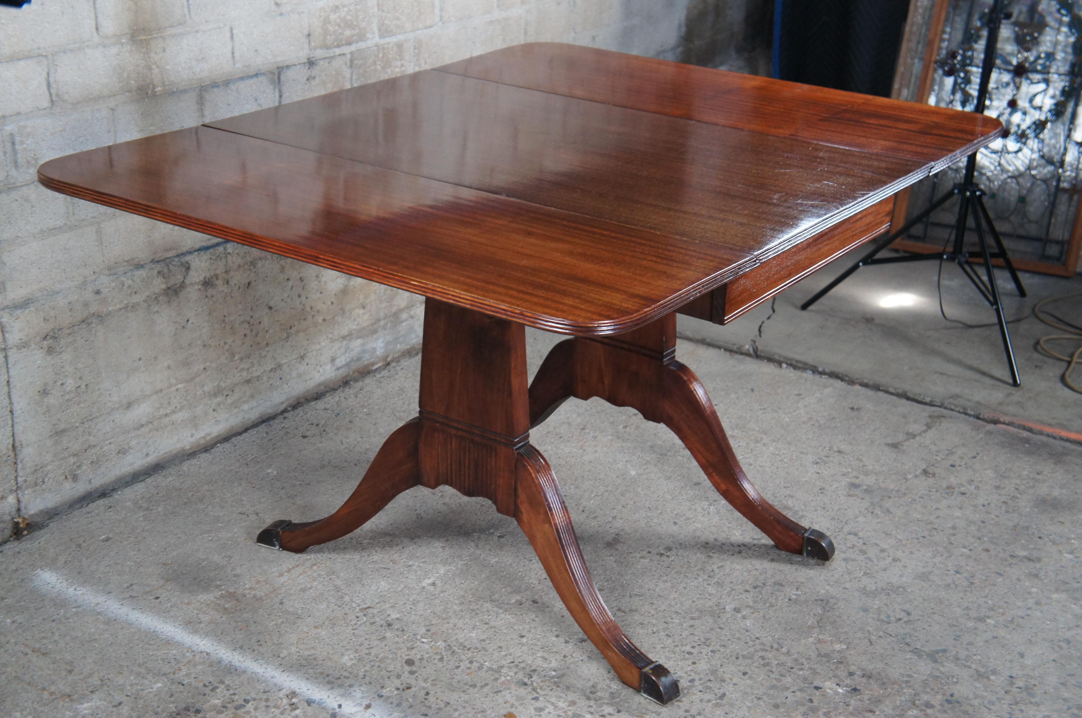 Sheraton Antique Duncan Phyfe Style Mahogany Drop Leaf Dining or Breakfast Table Console