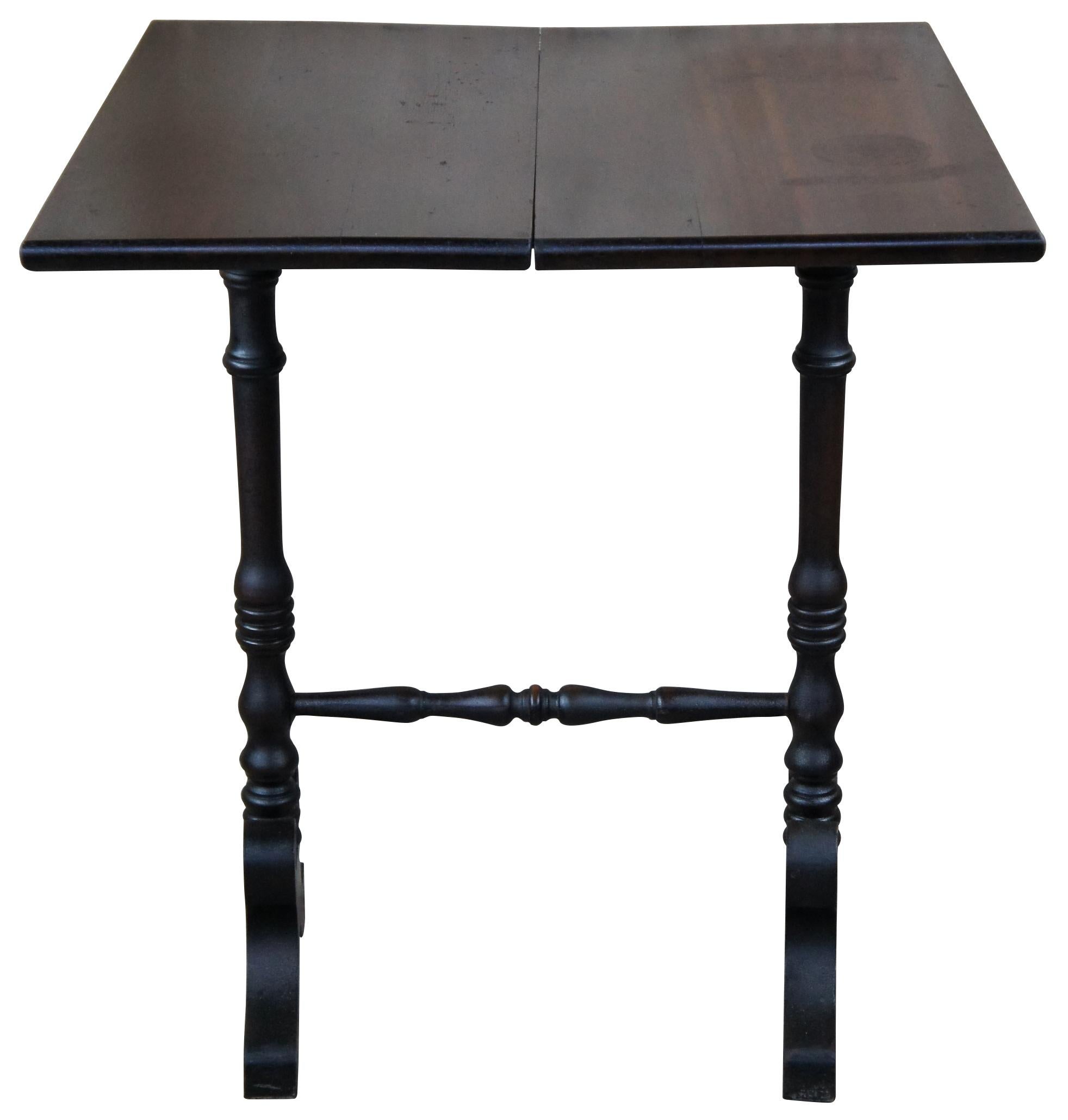 Sheraton Antique Duncan Phyfe Walnut Flip Top Parlor Game Side Accent Chess Table TV