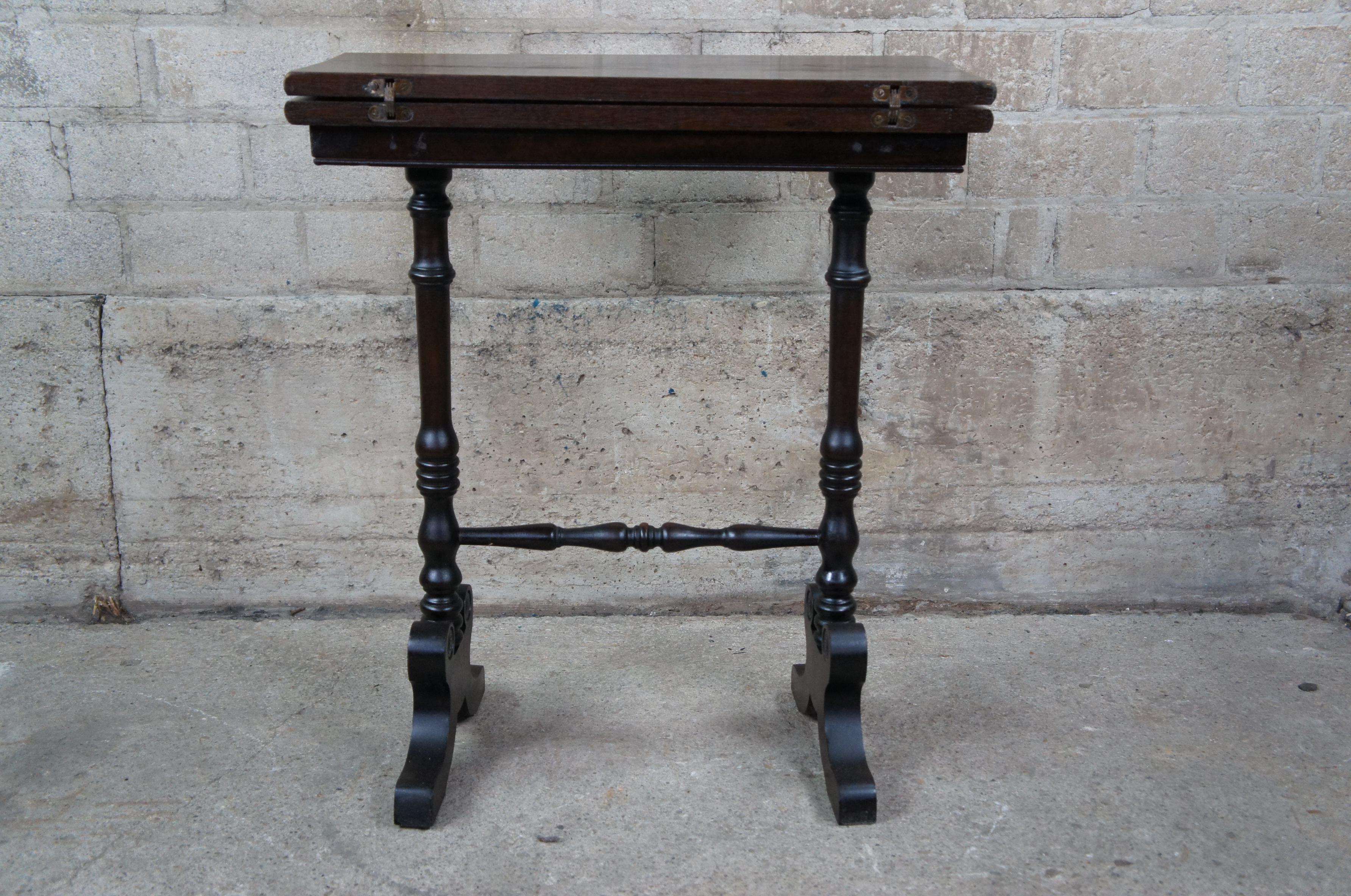 Antique Duncan Phyfe Walnut Flip Top Parlor Game Side Accent Chess Table TV 4