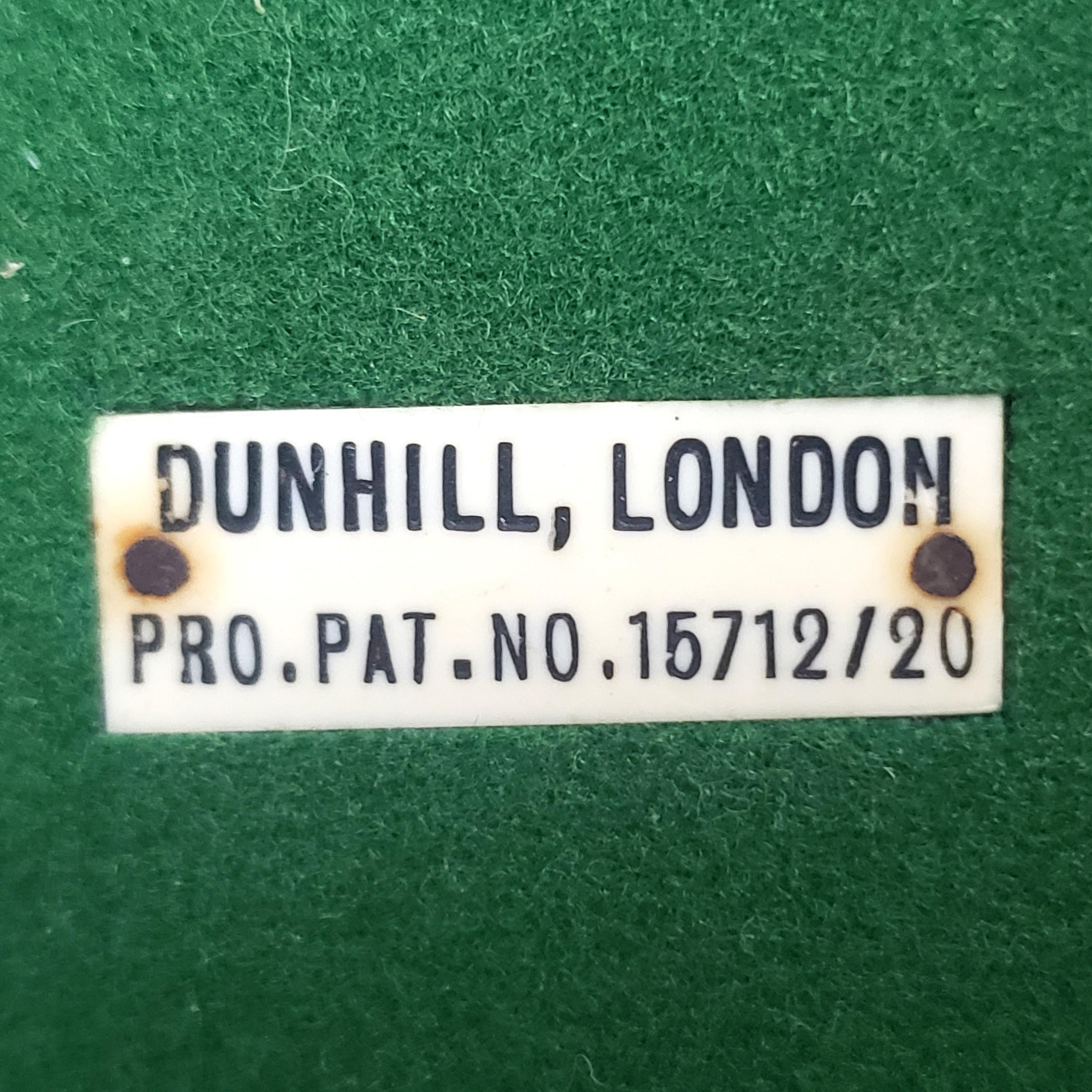 Antiker Dunhill Tisch-Zigarettenspender aus Holz im Angebot 1