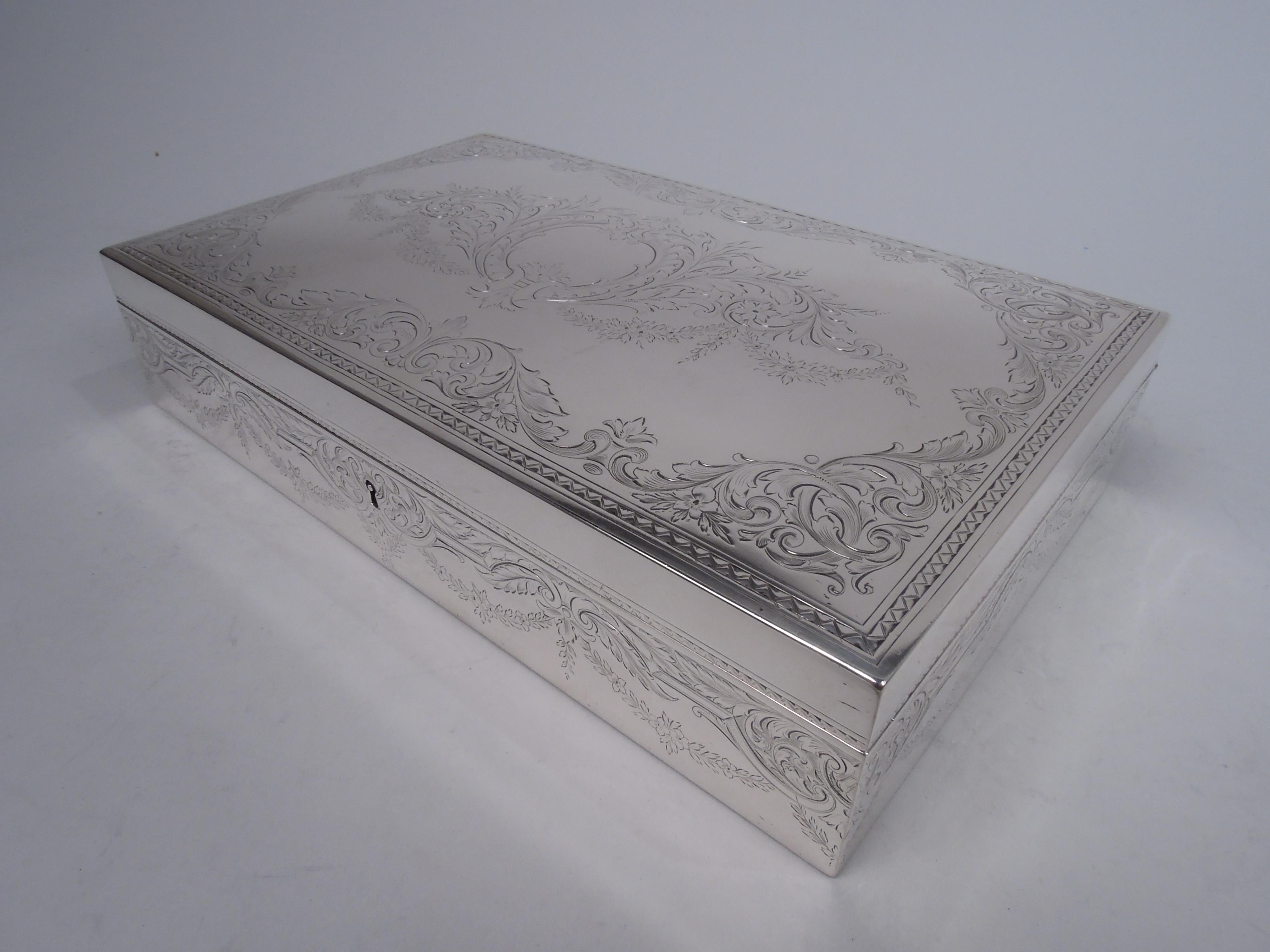Antique Durgin American Edwardian Classical Sterling Silver Humidor In Good Condition In New York, NY