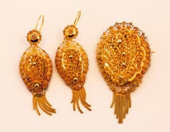 Antique Dutch 14 Karat Yellow Gold Pair of Earrings with Brooch/Pendant