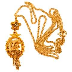 Antique Dutch 14 Karat Yellow Gold Pendant On a 14 Karat Gold Link Necklace
