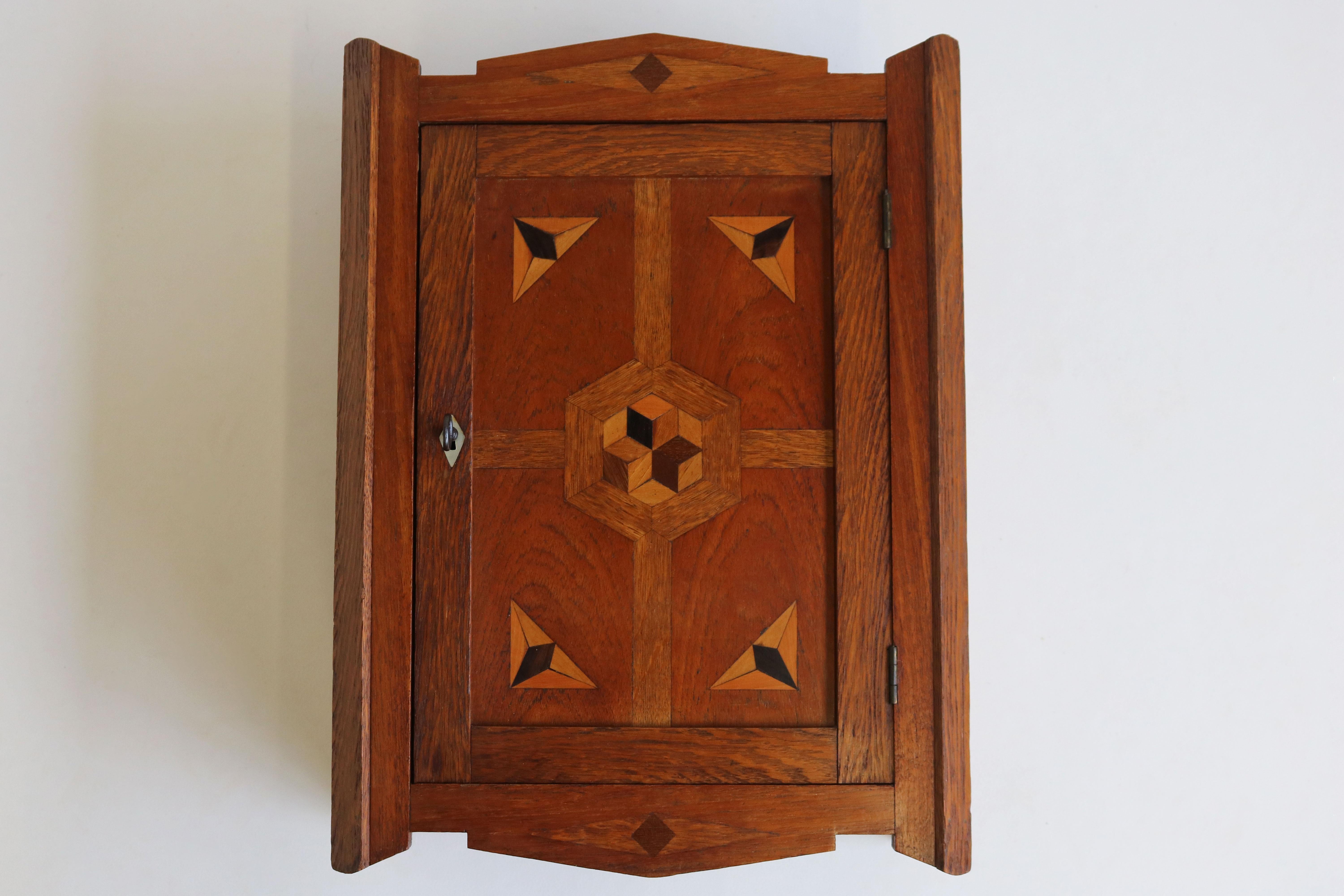 Antique Dutch Amsterdam School Wall Cabinet 1920 Wood Inlay Arts & Crafts Oak 4