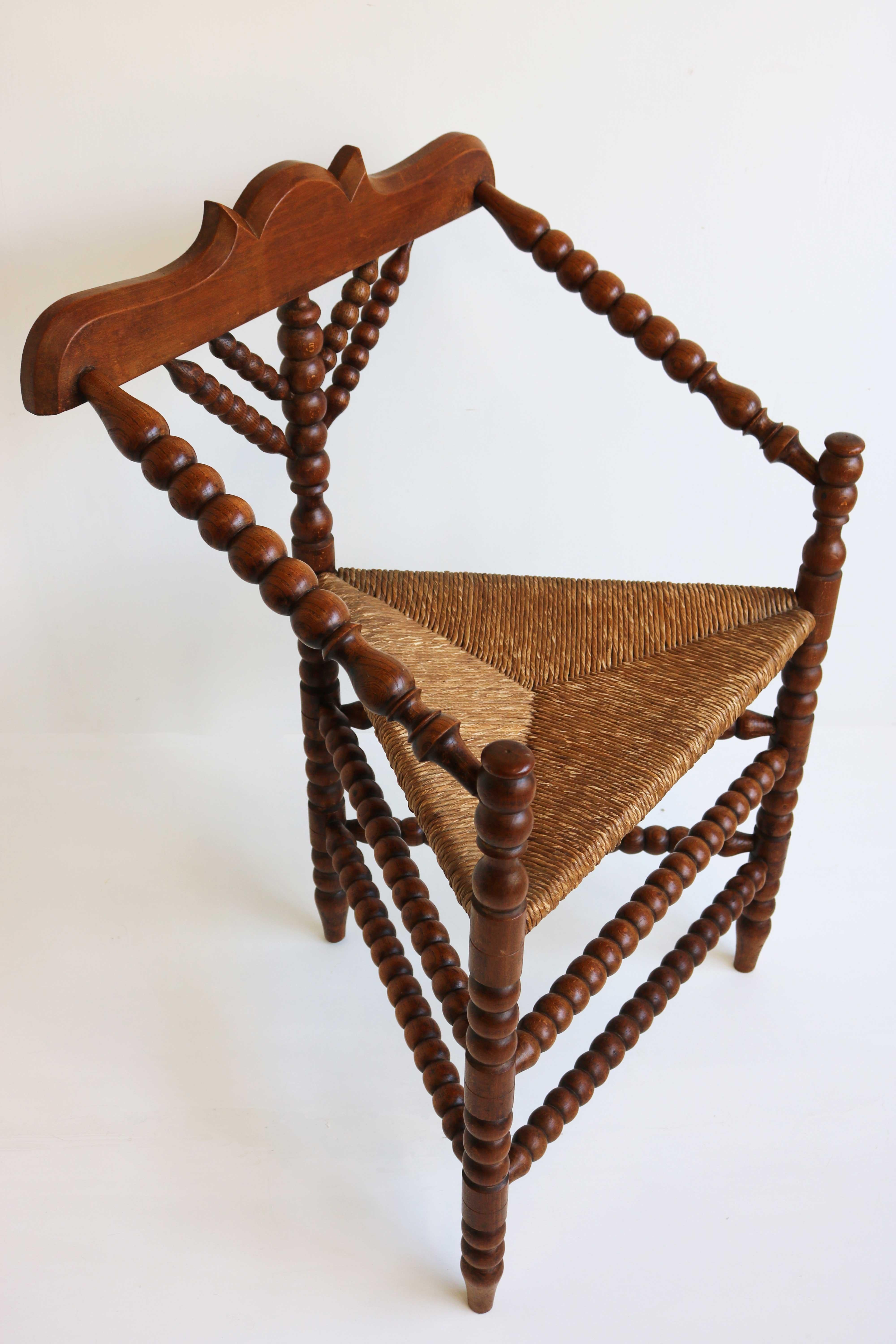 Antique Dutch Armchair Triangular Turned Bobbin Corner Chair Rush Seat Rustic For Sale 3