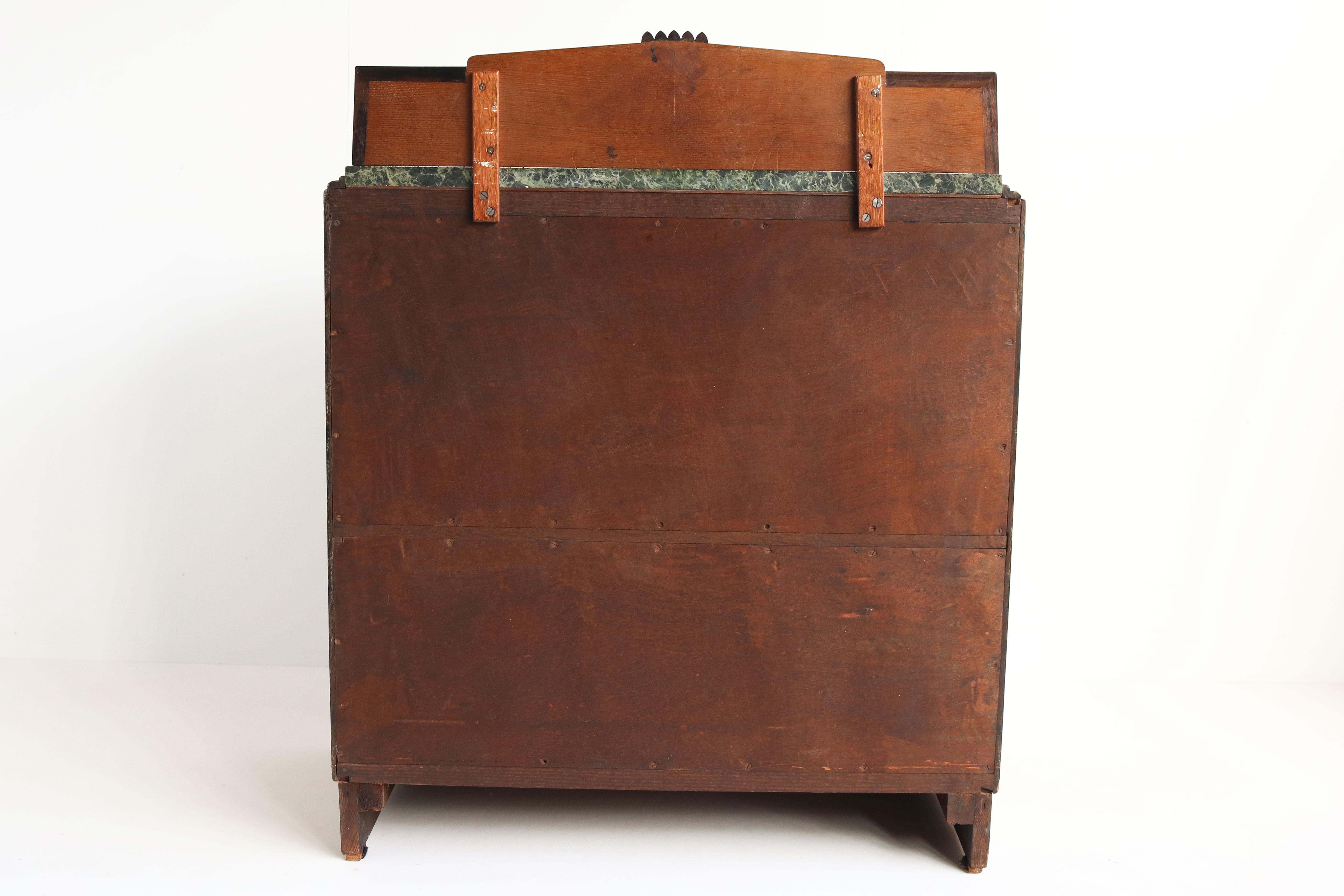 Antique Dutch Art Deco Amsterdam School 1920 Tea Cabinet / Display Cabinet Oak For Sale 14