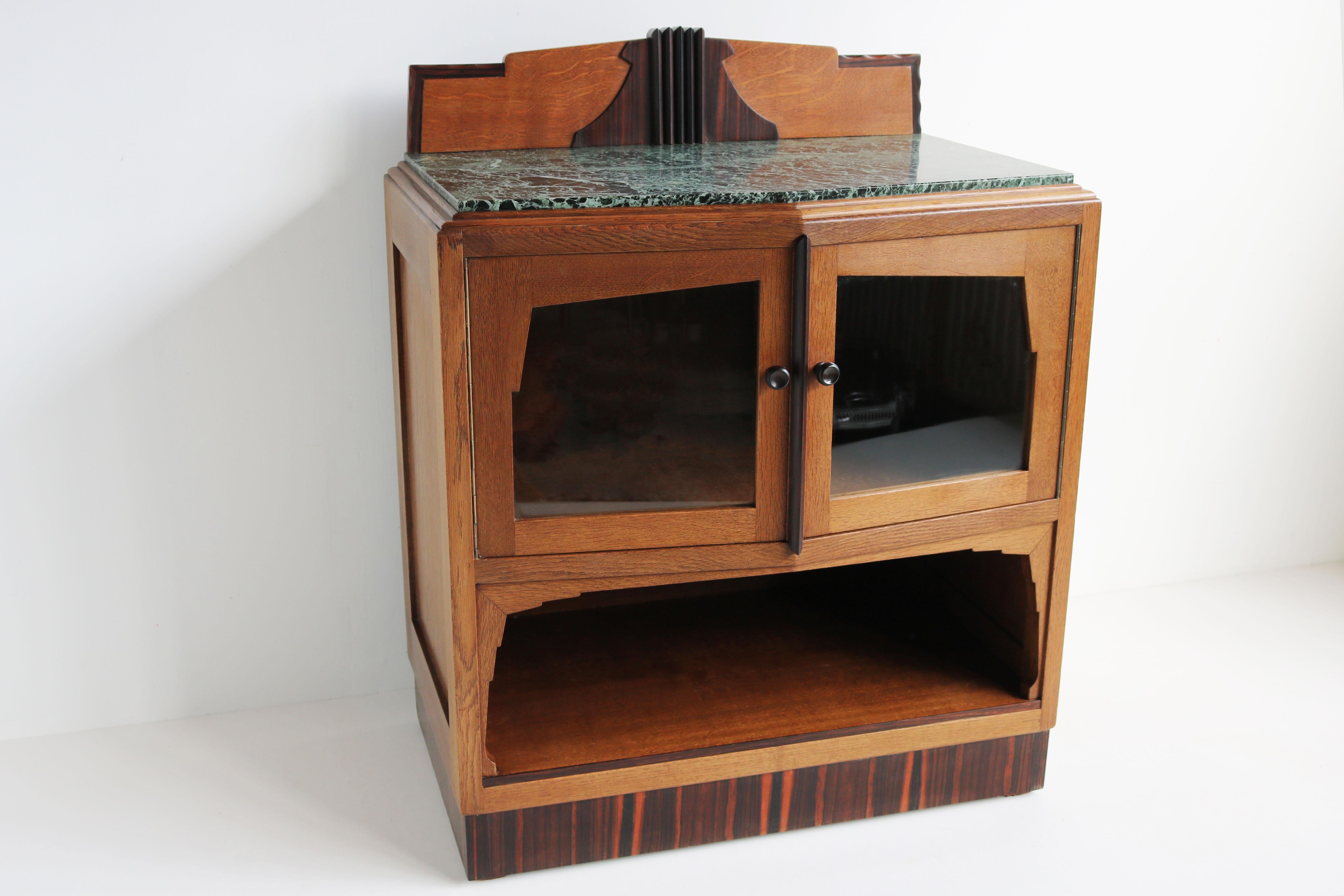 Antique Dutch Art Deco Amsterdam School 1920 Tea Cabinet / Display Cabinet Oak For Sale 1