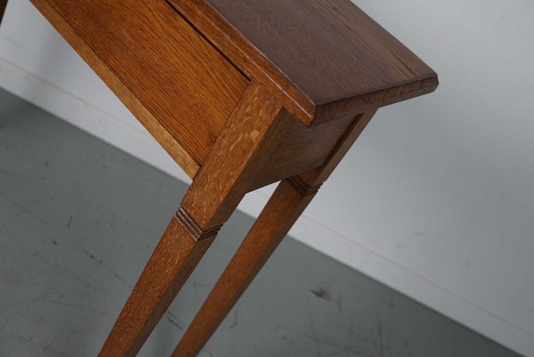 Antique Dutch Art Deco Oak Side Table, 1920s For Sale 1