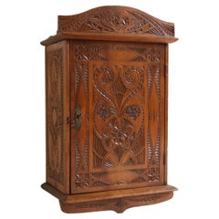 Ancienne armoire murale hollandaise Arts & Crafts sculptée avec miroir 1910 Artisanat 