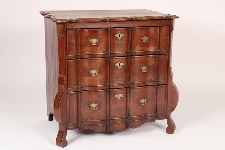 Antique Dutch Baroque Style Chest of Drawers In Good Condition For Sale In Laguna Beach, CA