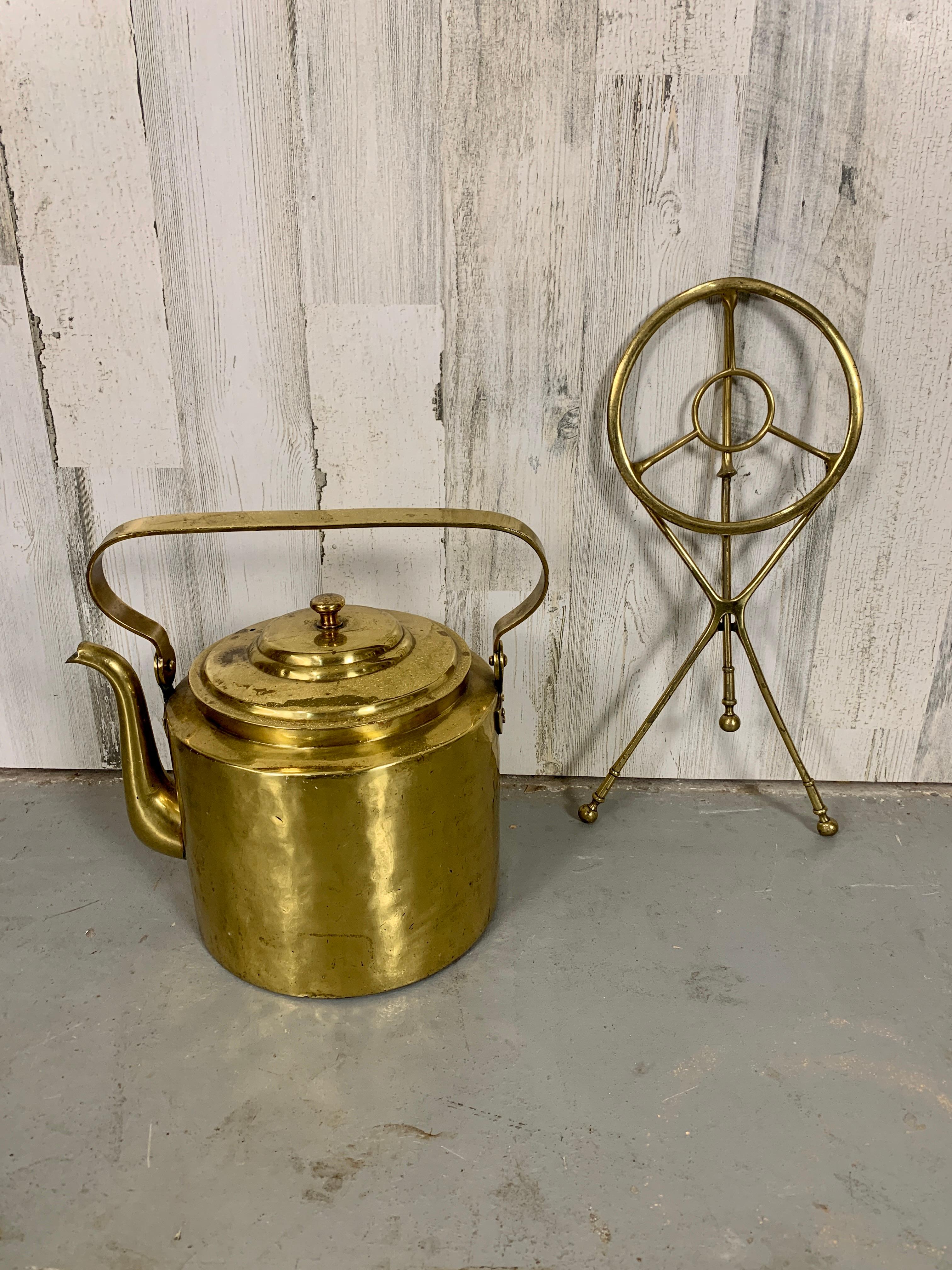 20th Century Antique Dutch Brass Coffee Pot and Trivet For Sale
