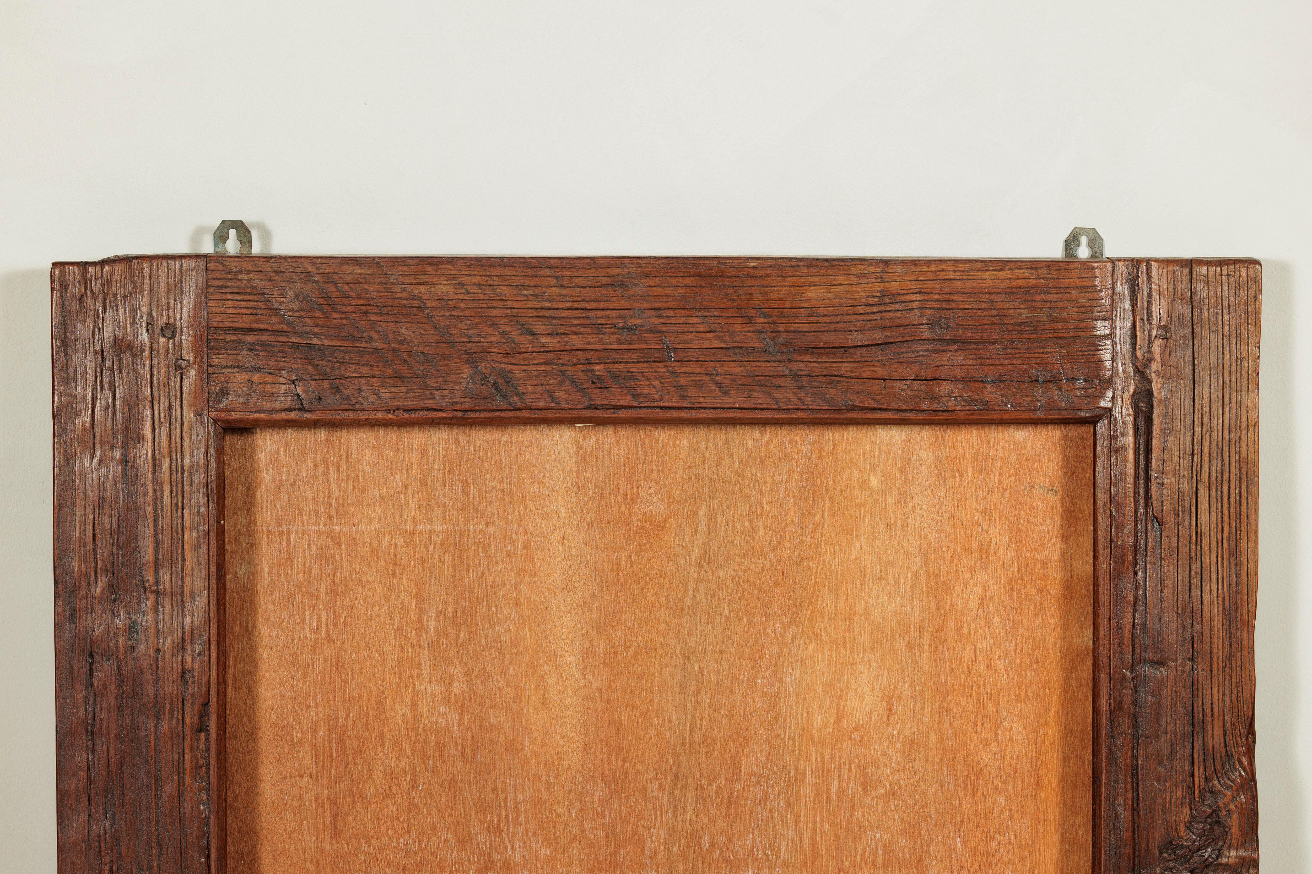 Antiker holländischer kolonialer Java-Holzrahmen mit rustikalen handgeschnitzten Details (Javanisch) im Angebot