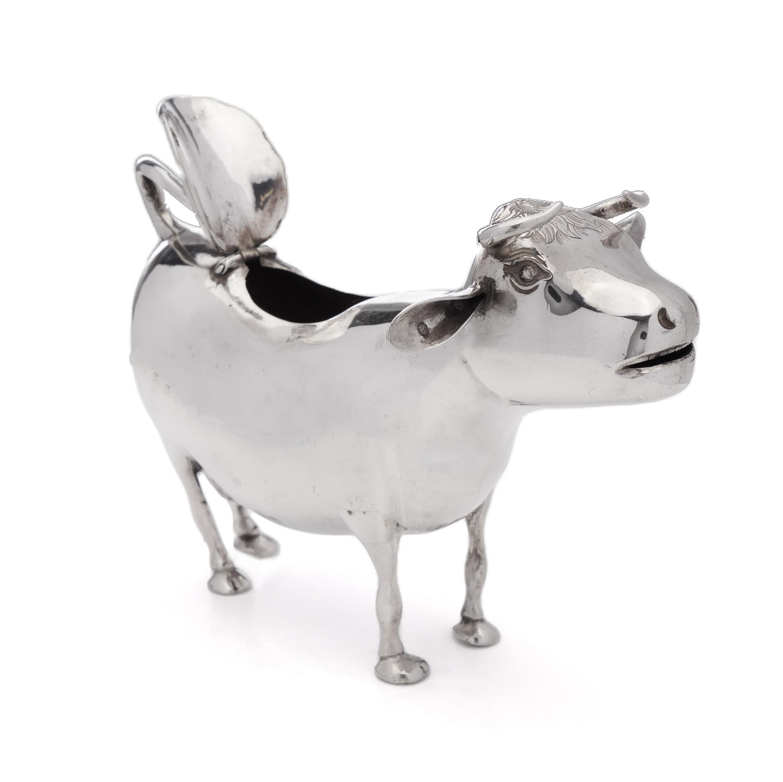 Antique Dutch Cow Shaped Creamer - Early 20th Century For Sale 3