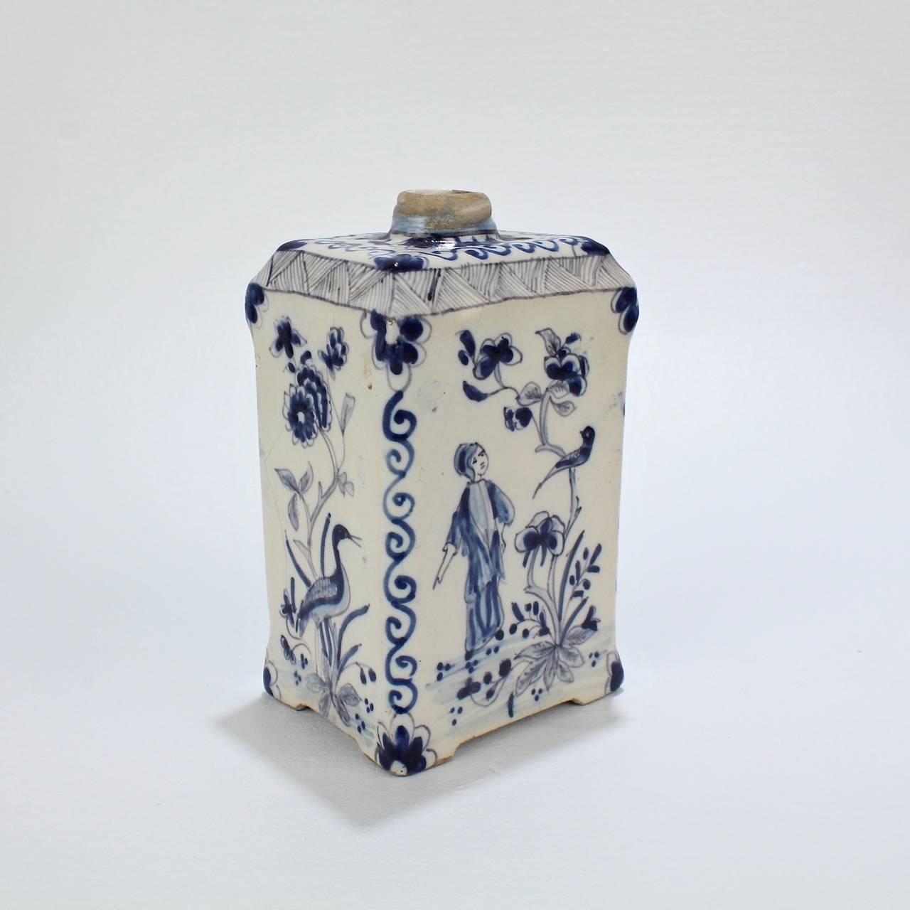 Antique Dutch Delft Blue and White Tin Glazed Pottery Tea Caddy In Good Condition In Philadelphia, PA