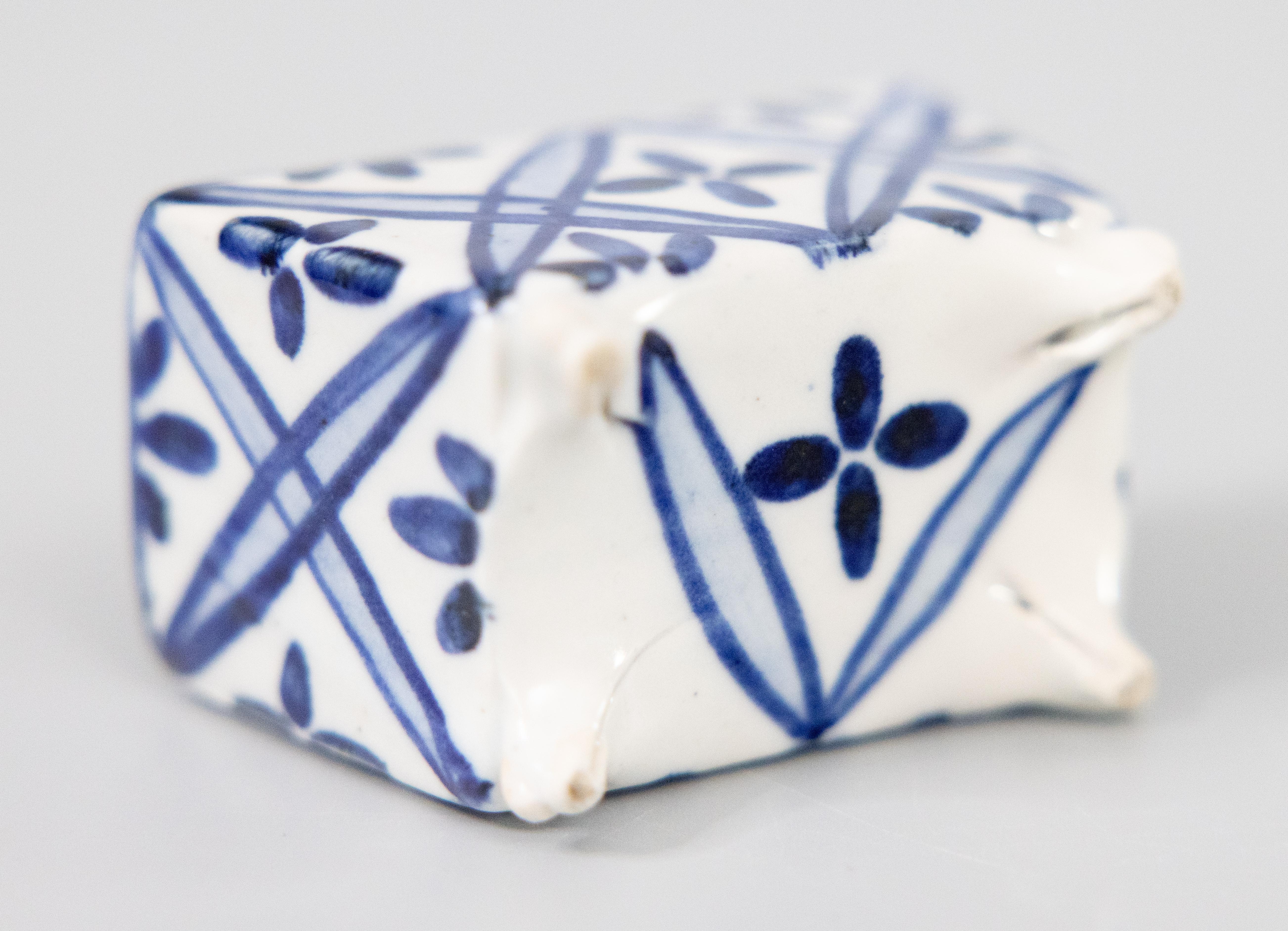 Faenza Antico mattone olandese di Delft a forma di fiore in vendita