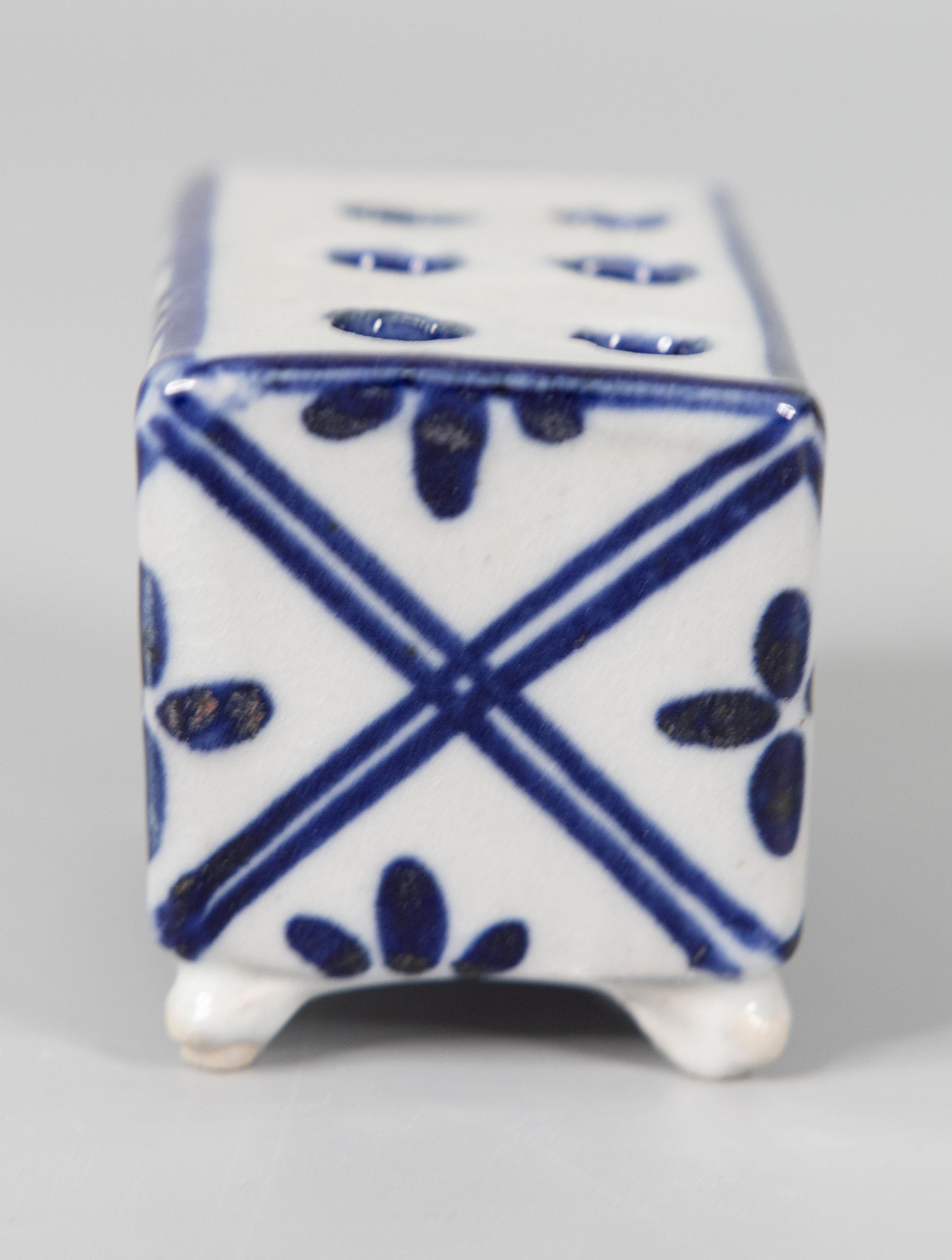 delft flower vase