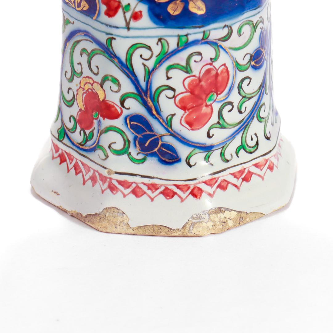 Antique Dutch Delft Pottery Polychrome Beaker Vase by Pieter Kocx/De Grieksche A For Sale 6