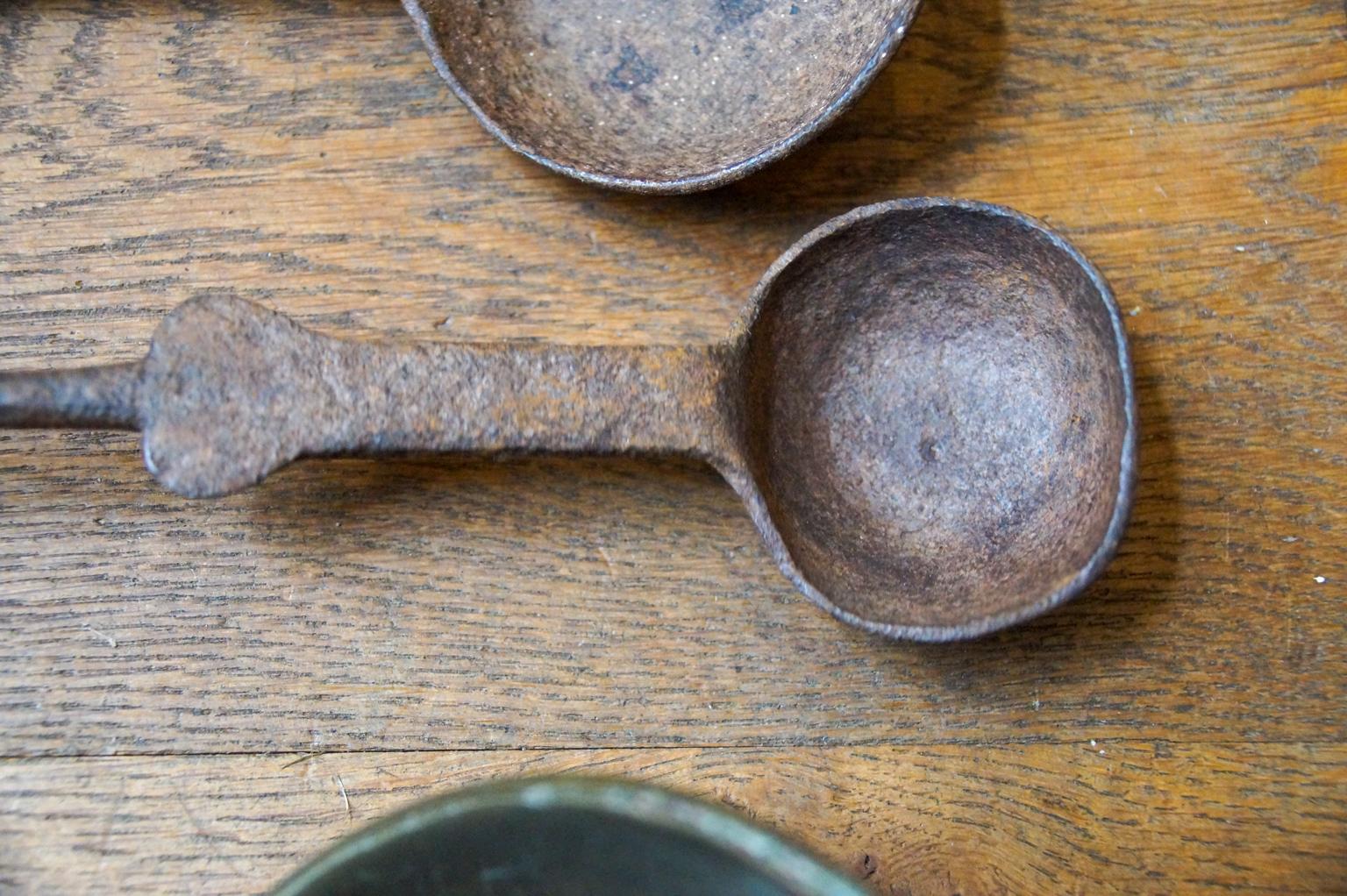 Antikes niederländisches Kaminbesteck, Kaminwerkzeuge, 18.-19. Jahrhundert im Angebot 4