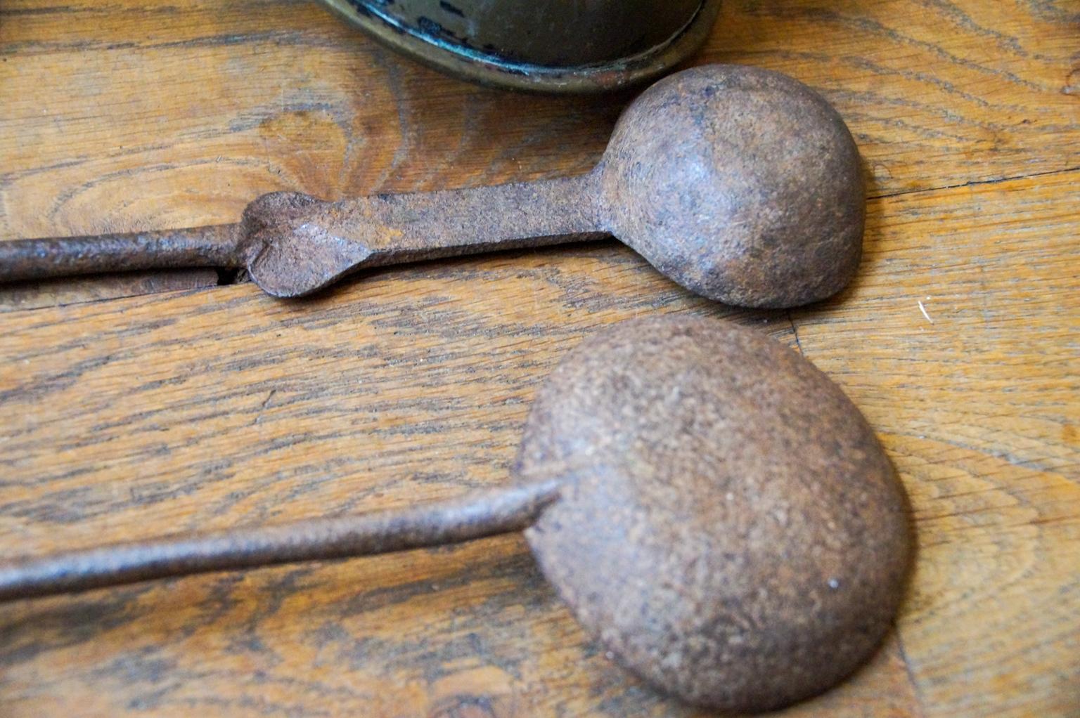 Antikes niederländisches Kaminbesteck, Kaminwerkzeuge, 18.-19. Jahrhundert im Angebot 10
