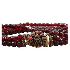 Antique Dutch Four-Strand Garnet Bracelet in 14 Karat Gold, 19th Century