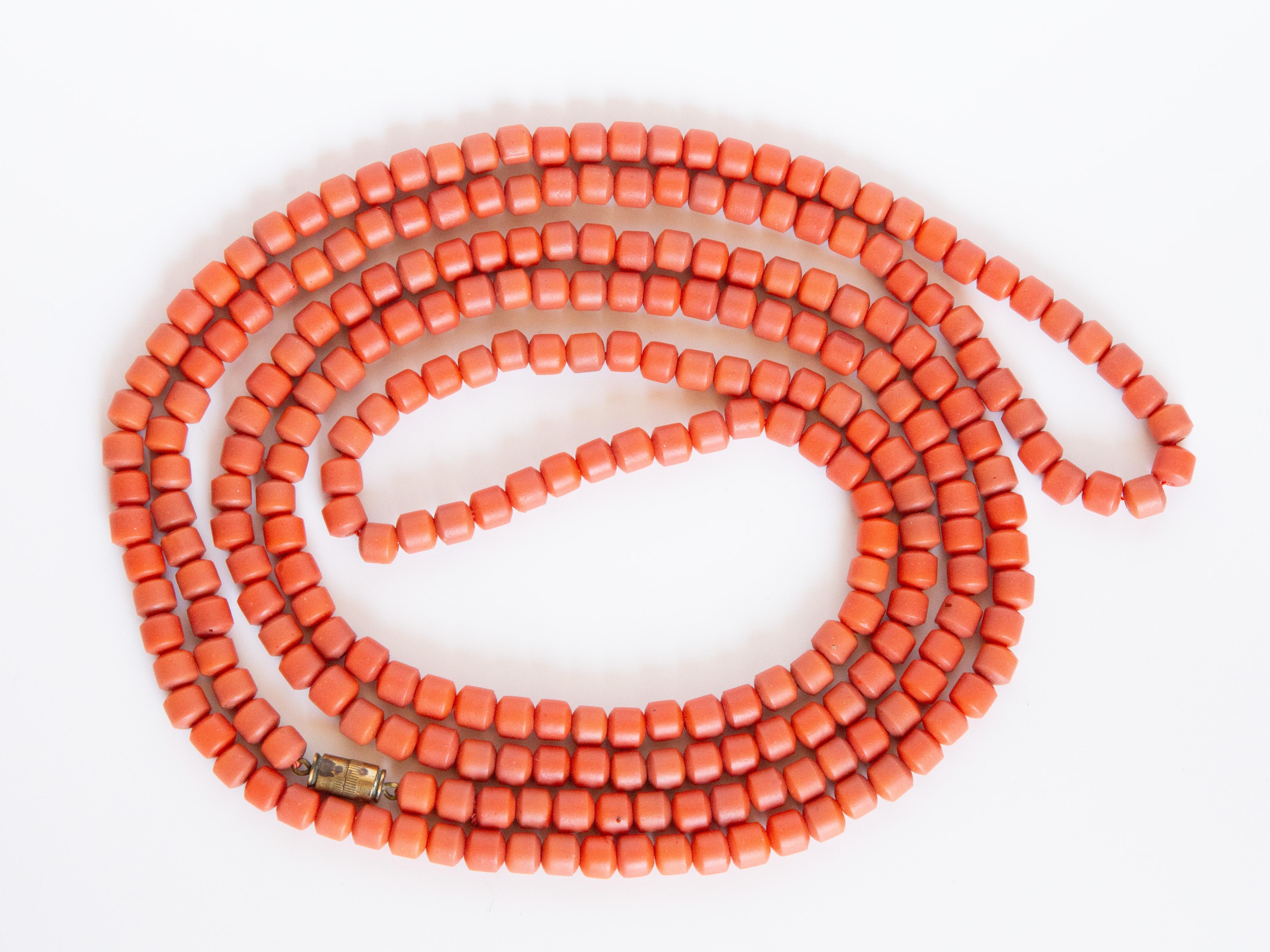 Antique Dutch Genuine Red Coral Necklace with a Brass Barrel Lock For Sale 4