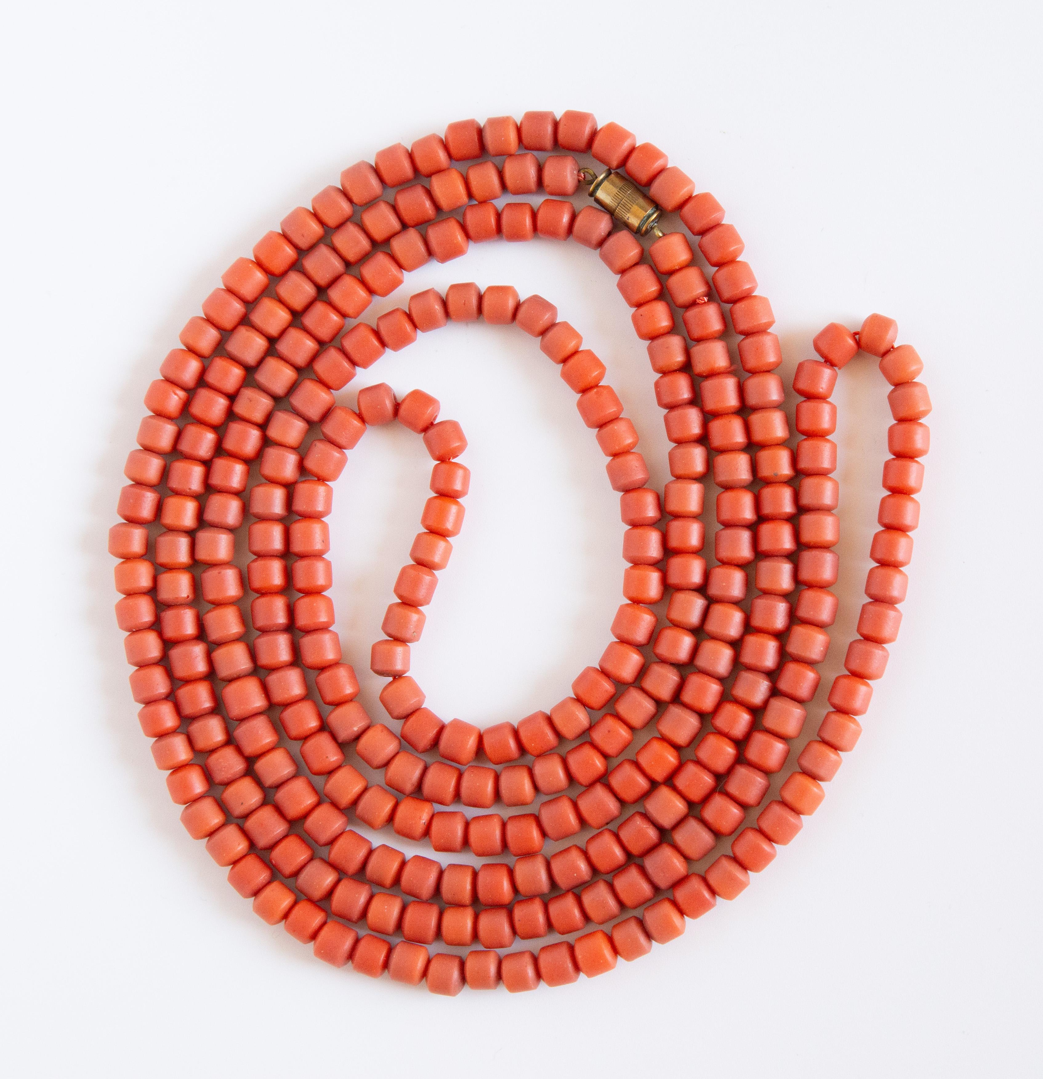 Antique Dutch Genuine Red Coral Necklace with a Brass Barrel Lock For Sale 7