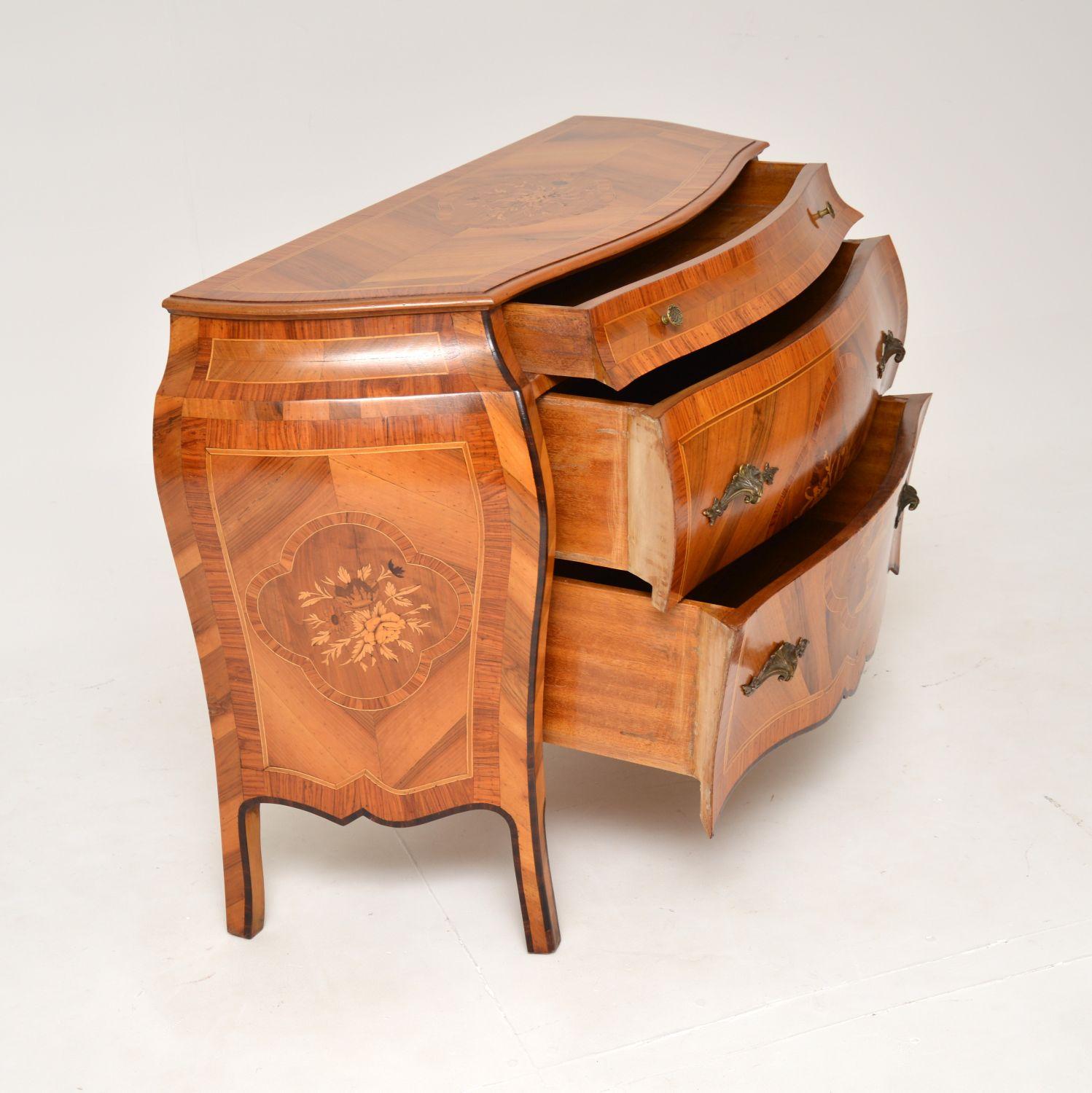 Antique Dutch Inlaid Bombe Commode in Olive Wood In Good Condition For Sale In London, GB