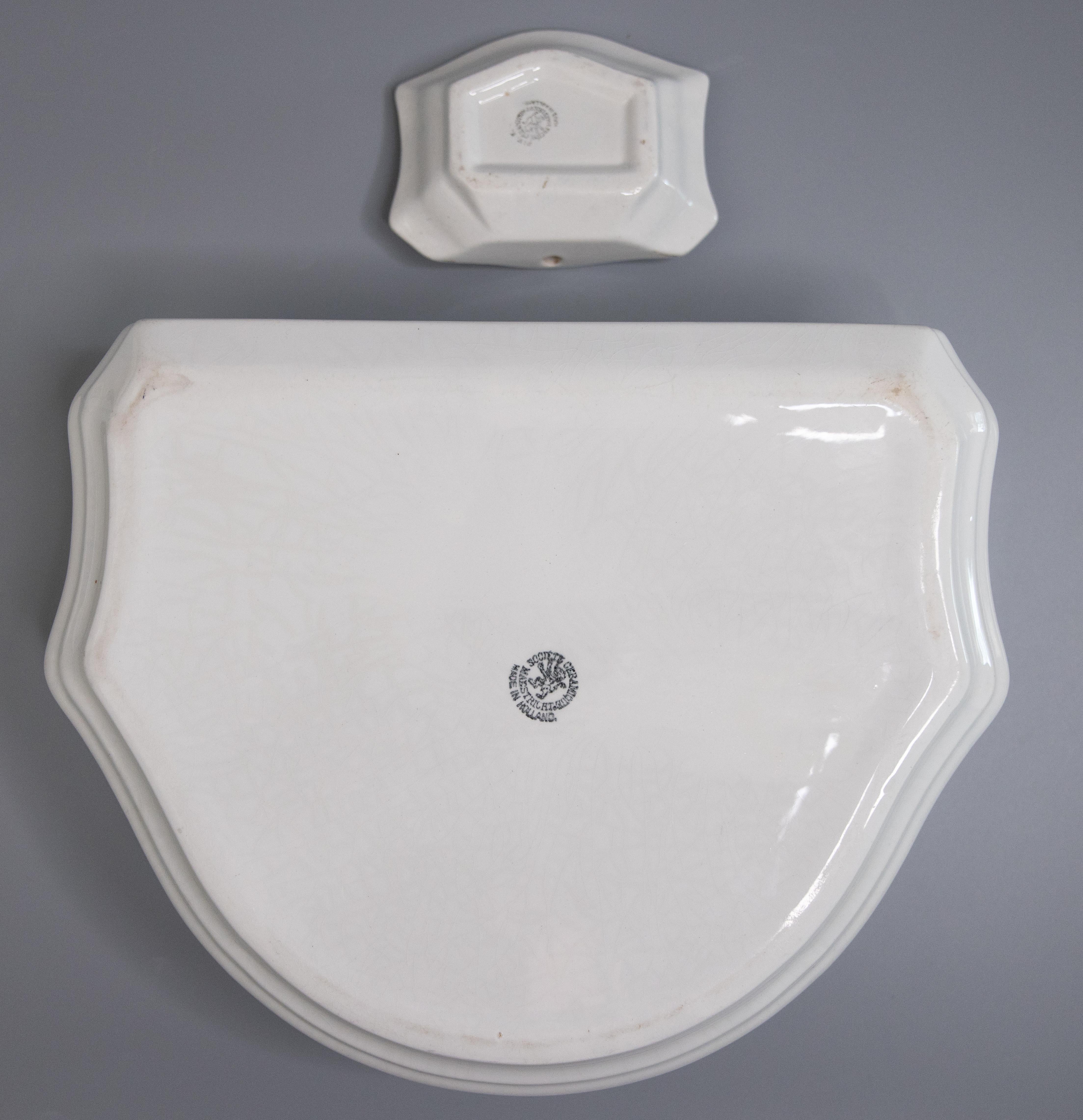 Antique Dutch Maastricht White Ironstone Wall Lavabo Fountain For Sale 7