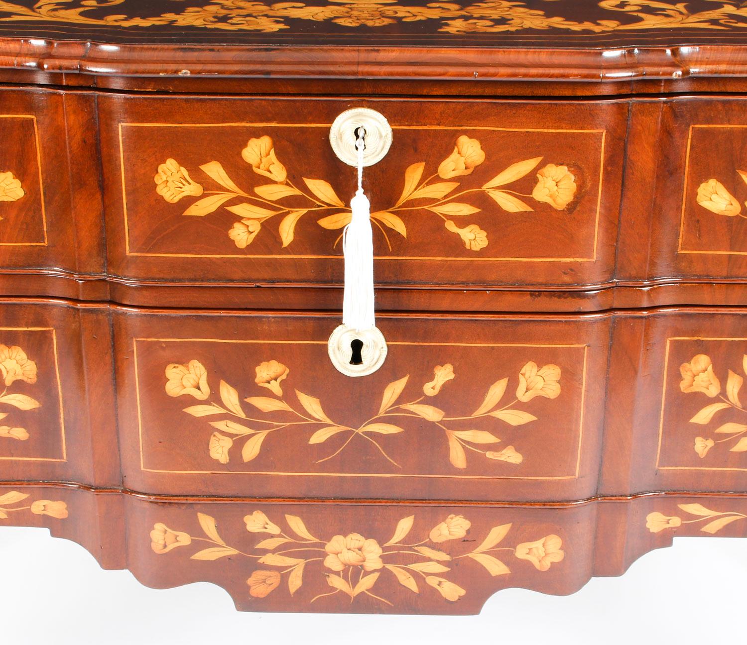 Antique Dutch Mahogany and Marquetry Block Front Commode Chest, 19th Century For Sale 3