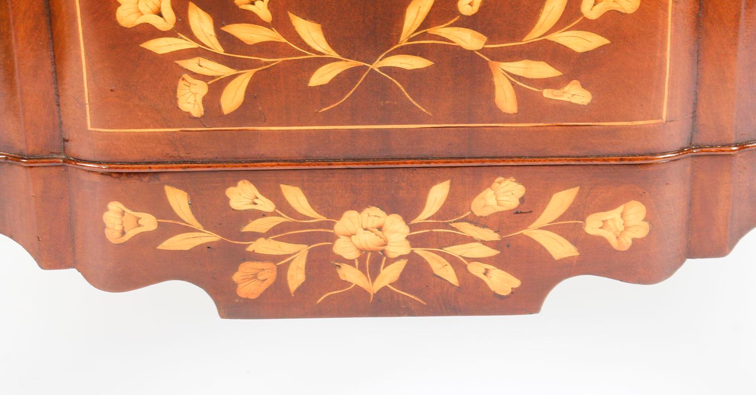 Antique Dutch Mahogany and Marquetry Block Front Commode Chest, 19th Century For Sale 4