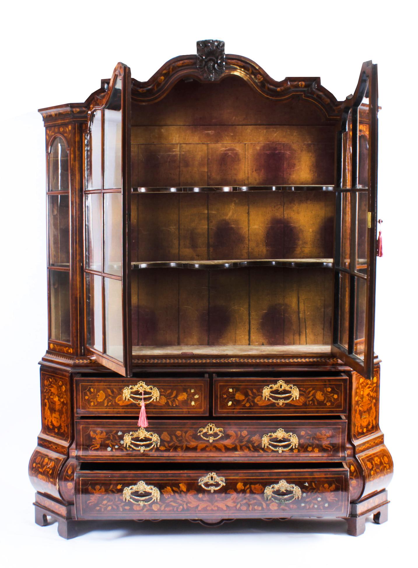 Antique Dutch Marquetry Inlaid Walnut Display Cabinet Vitrine, 18th C For Sale 7