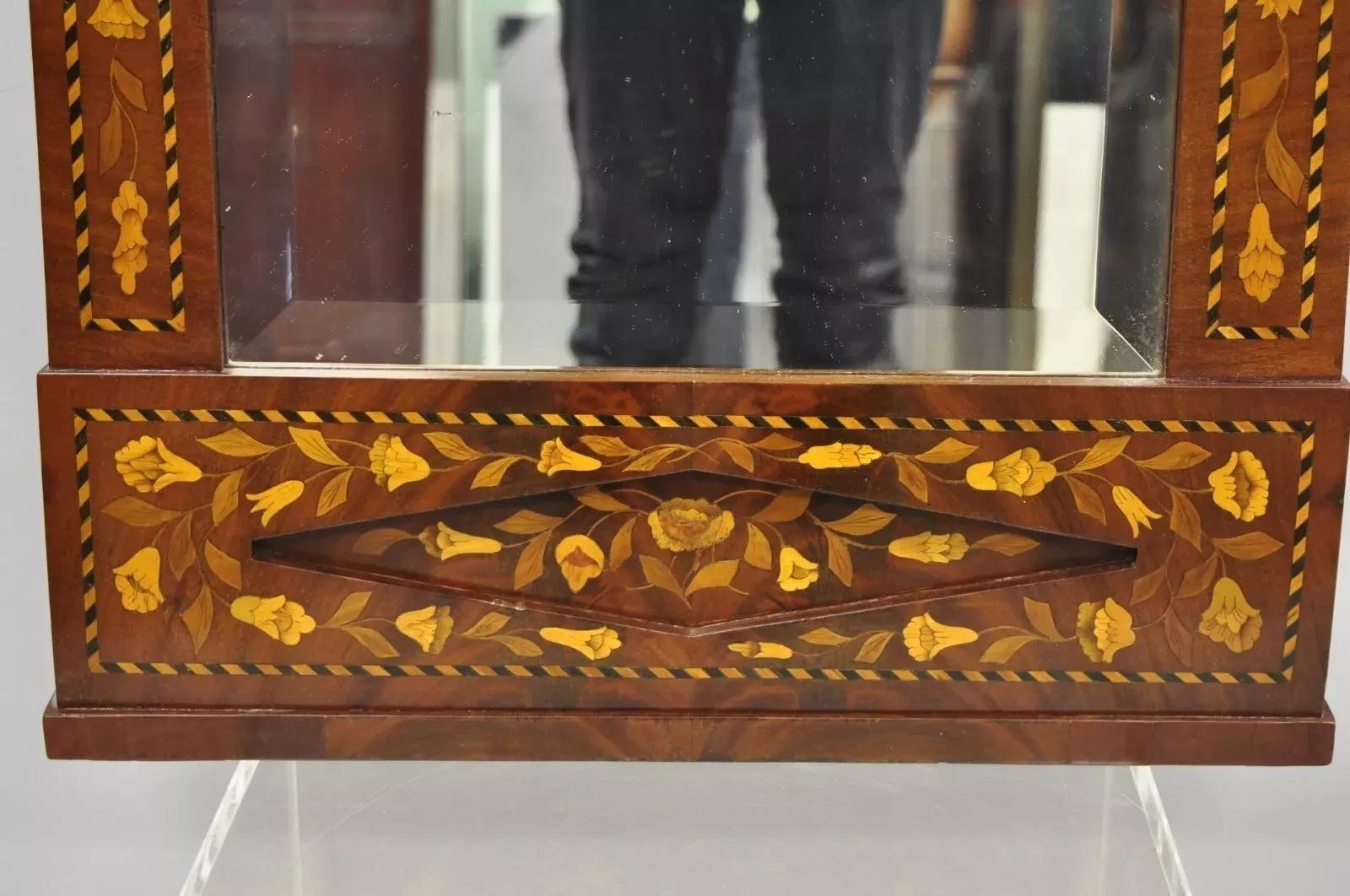 Inconnu Antique miroir mural console hollandais en marqueterie de bois de citronnier incrusté de verre biseauté en vente