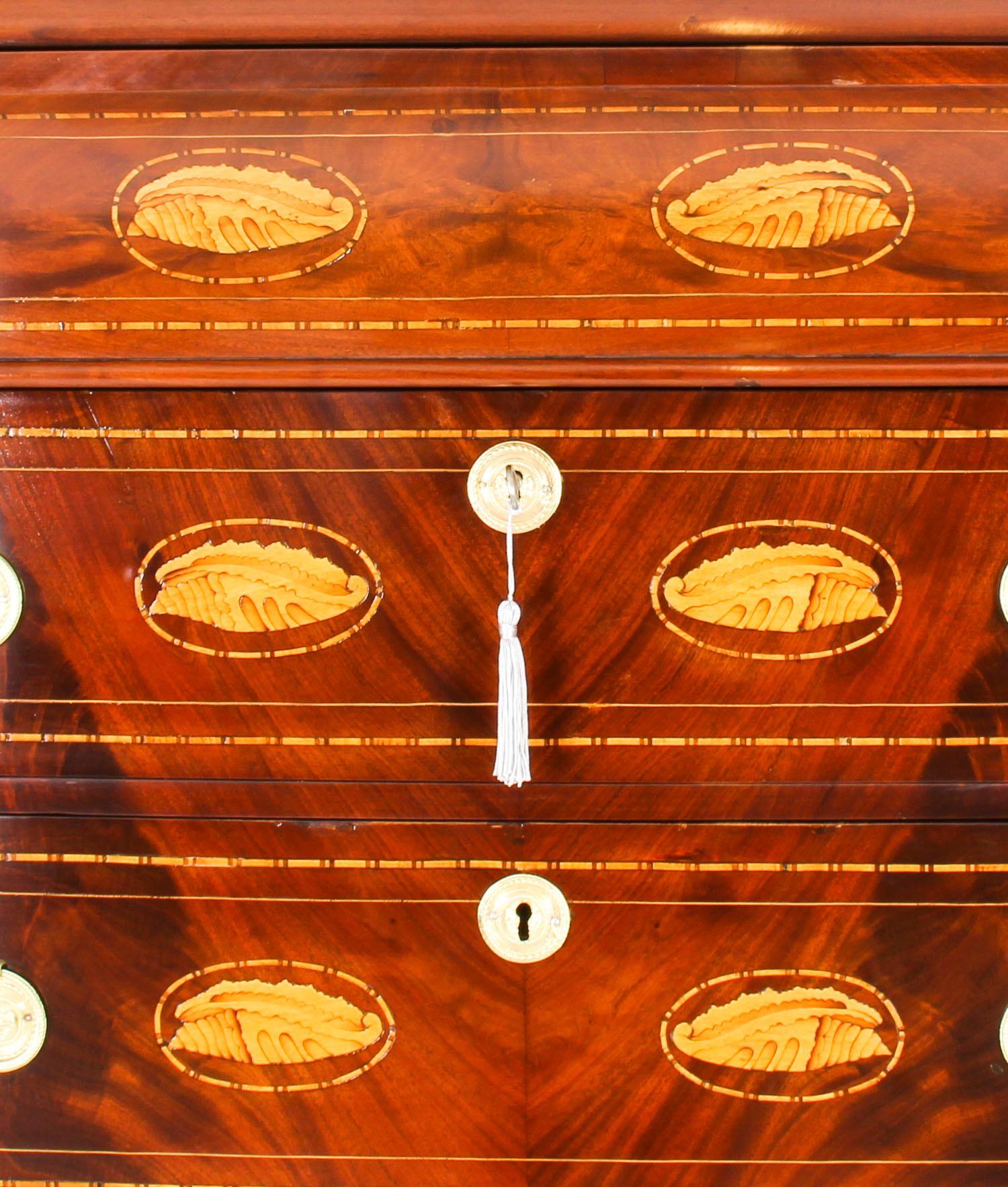 Antique Dutch Marquetry Walnut Seven Drawer Chest, Early 19th Century In Good Condition For Sale In London, GB
