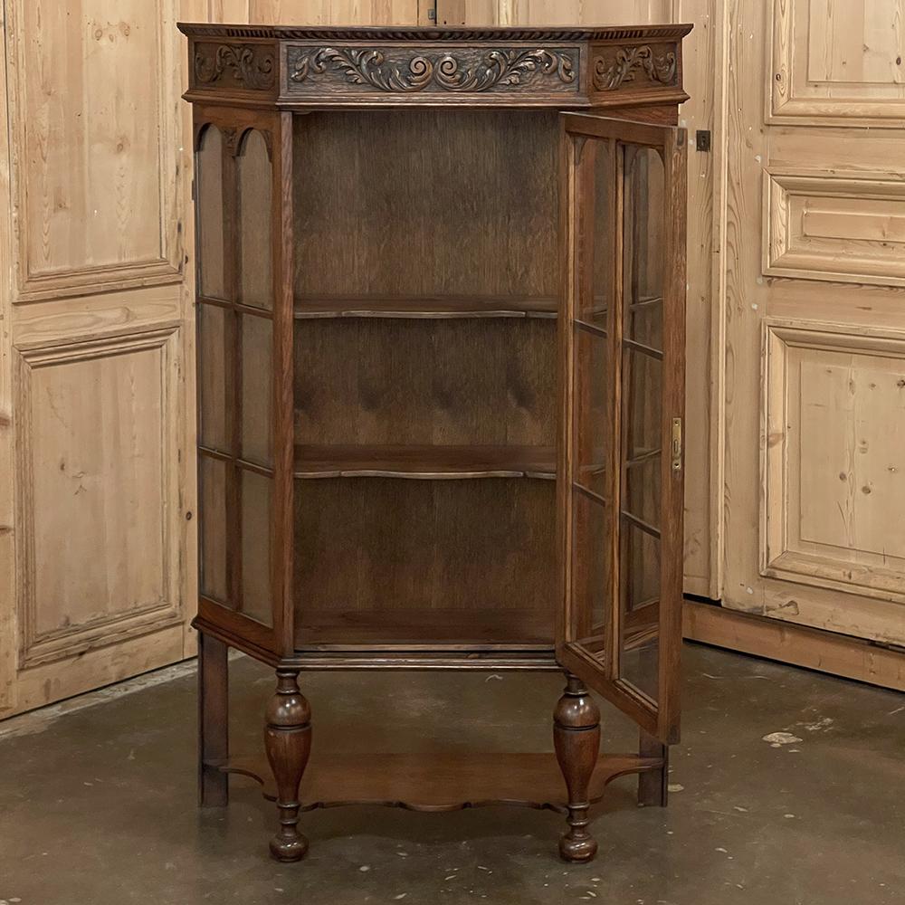 Antique Dutch Neoclassical Petite Vitrine ~ Curio Cabinet In Good Condition For Sale In Dallas, TX