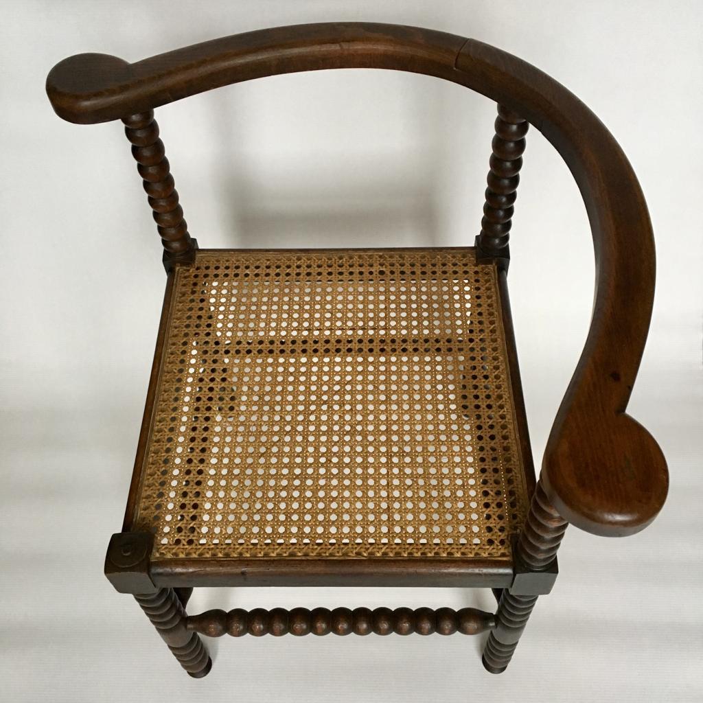 Antique Dutch Oak Corner Chair with Cane Seat, 1900s In Good Condition In Riga, Latvia