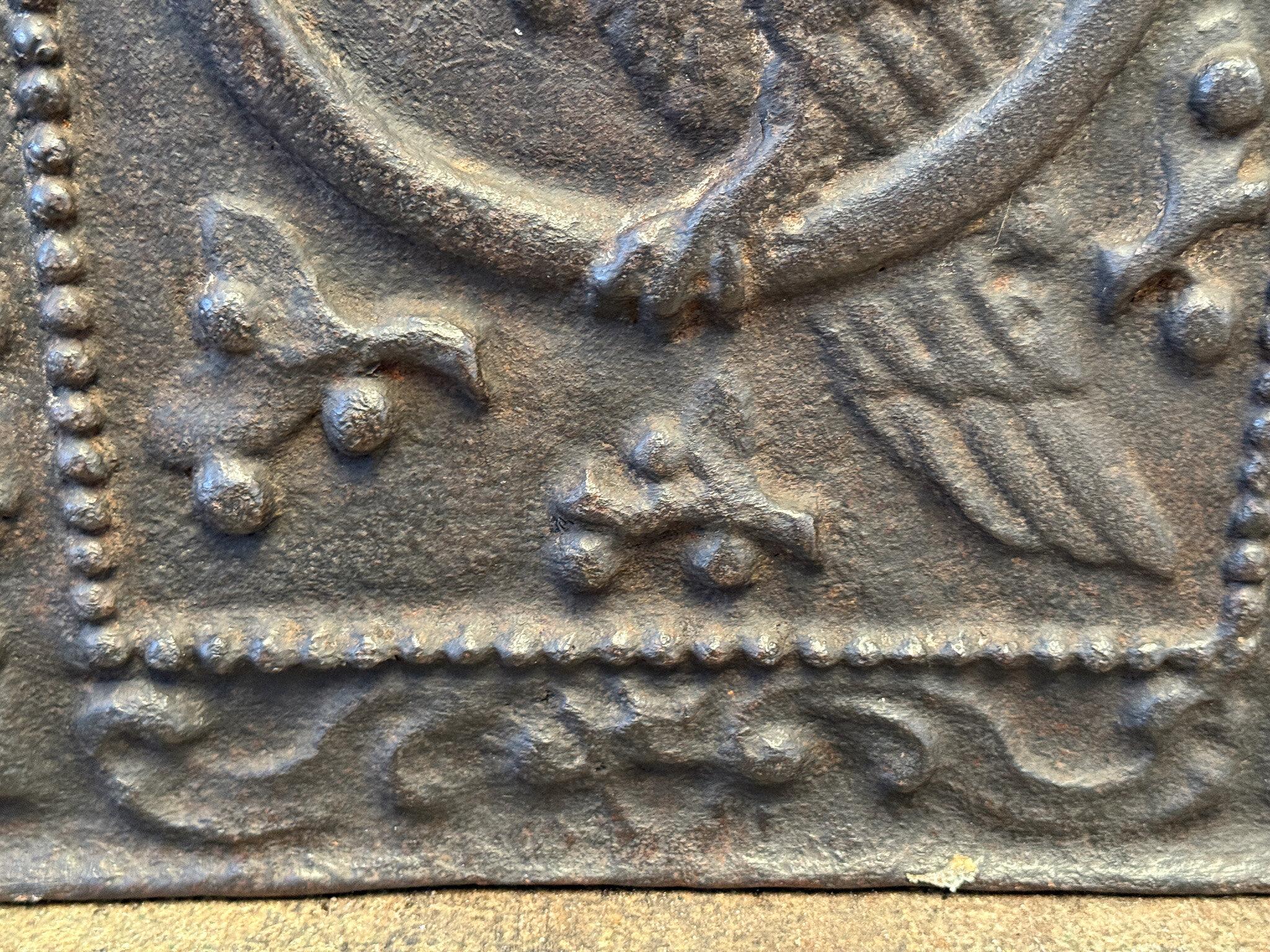 Antique Dutch 'Parrot' Fireback / Backsplash, 17th Century For Sale 5