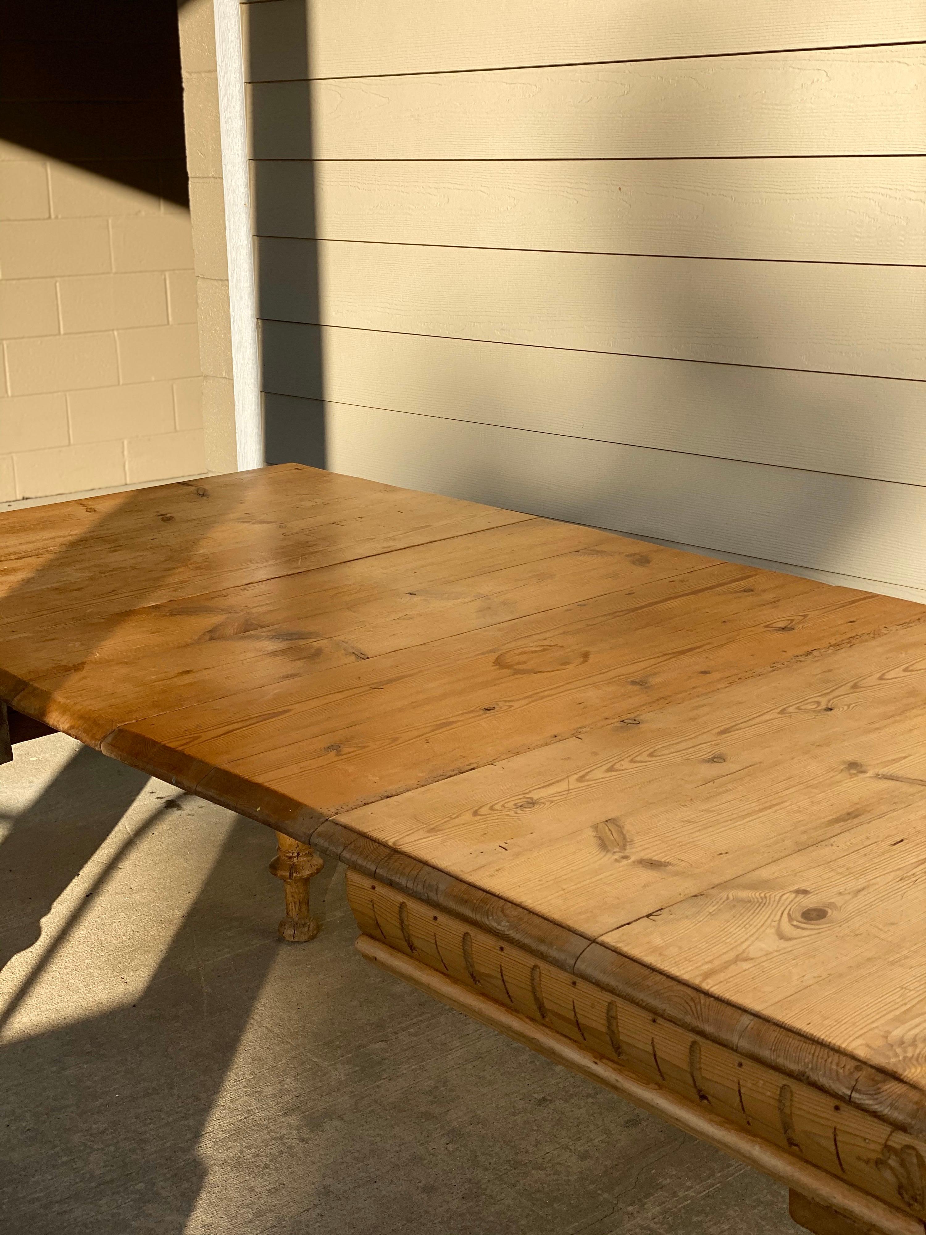 Antique Dutch Pine Dining Table, circa 1870 1