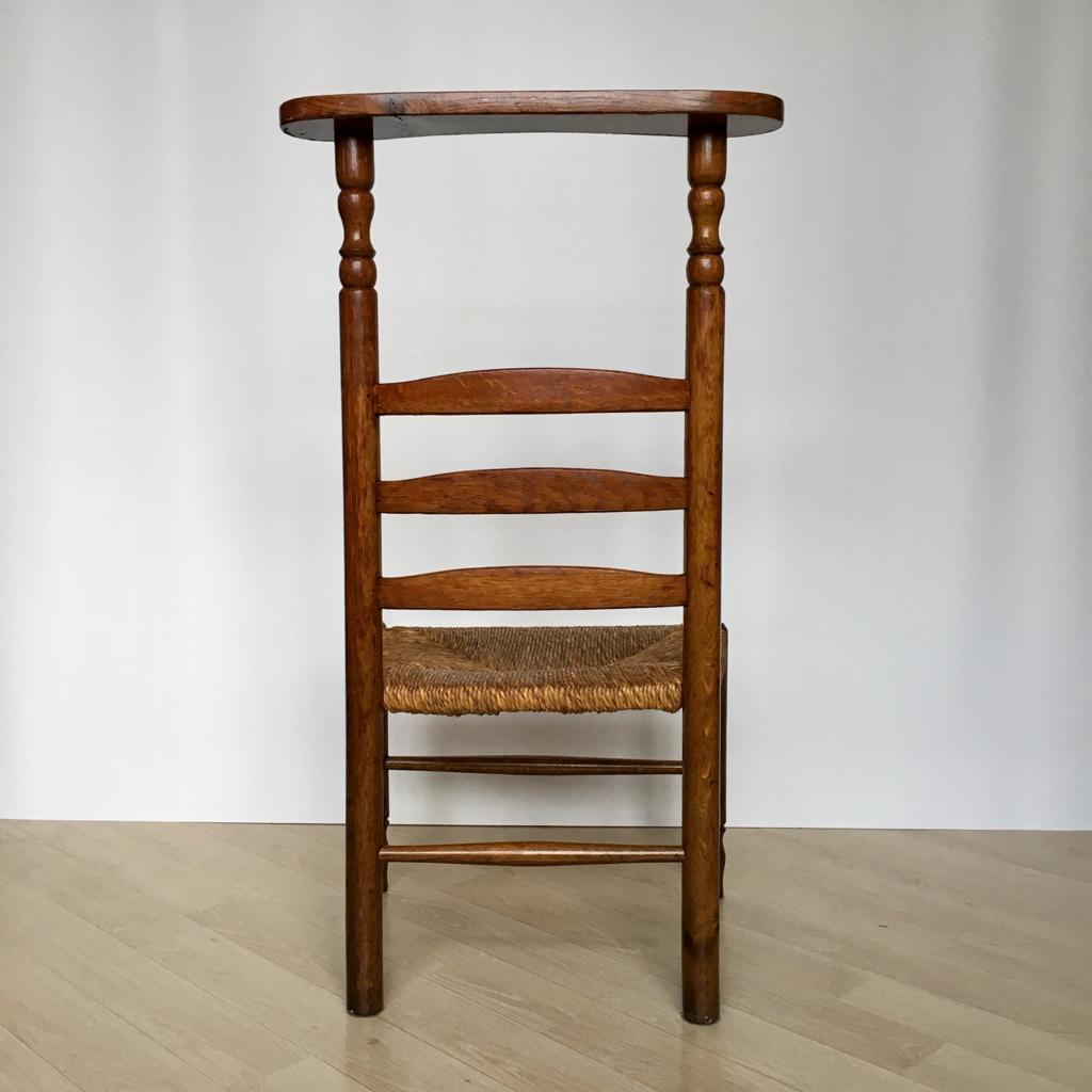 Antique Dutch Prayer Oak Chair with Wicker Seat, 1900s In Good Condition For Sale In Riga, Latvia