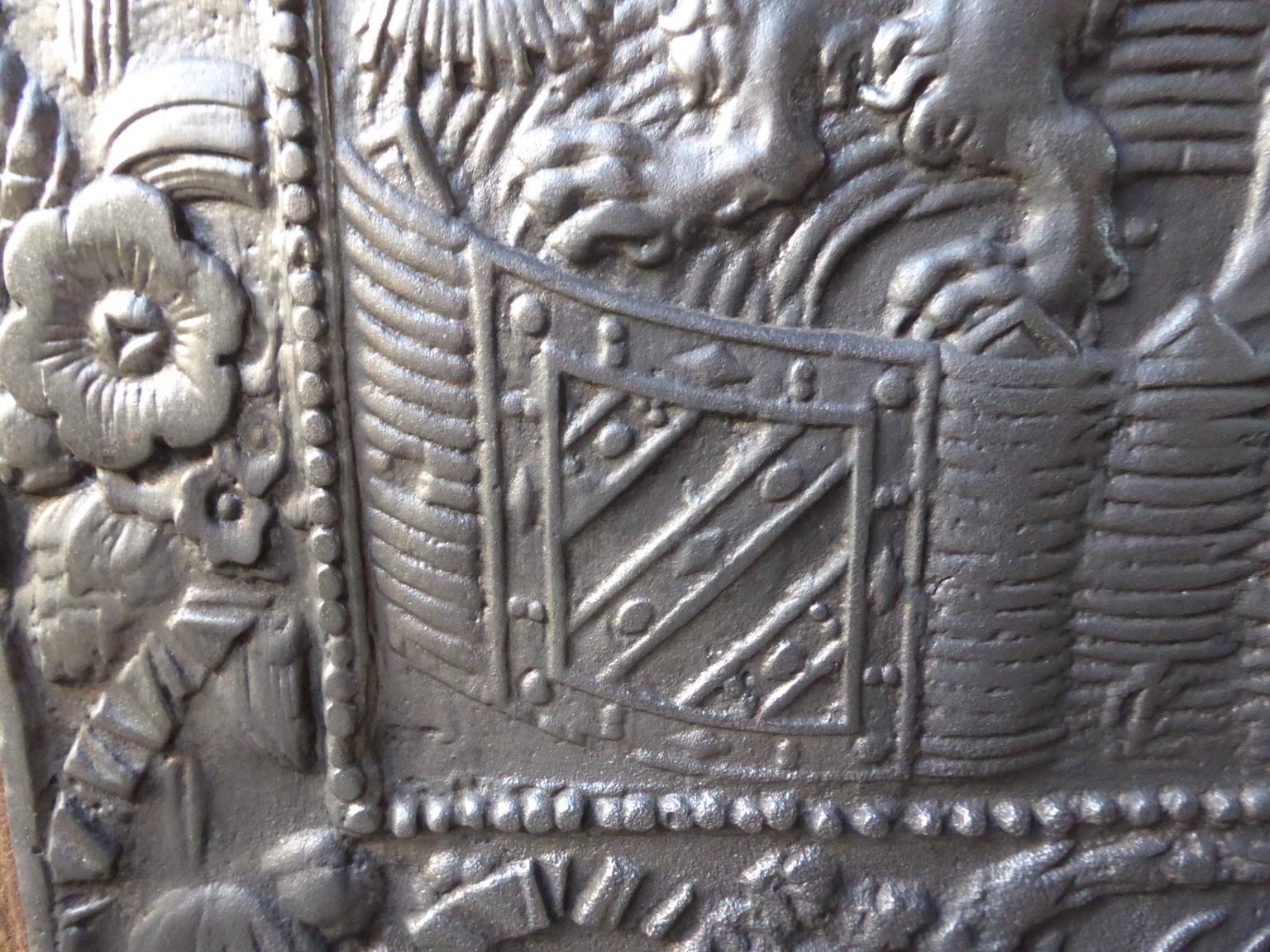 Antique Dutch 'Pro Patria' Fireback / Backsplash, 17th-18th Century 4