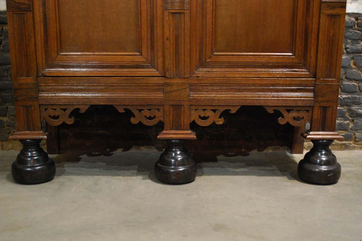 Antique Dutch Renaissance Oak  Cabinet For Sale 10