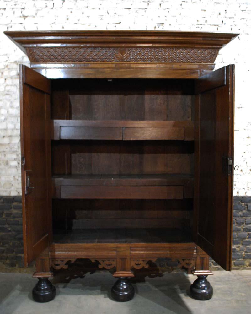 18th Century Antique Dutch Renaissance Oak  Cabinet For Sale